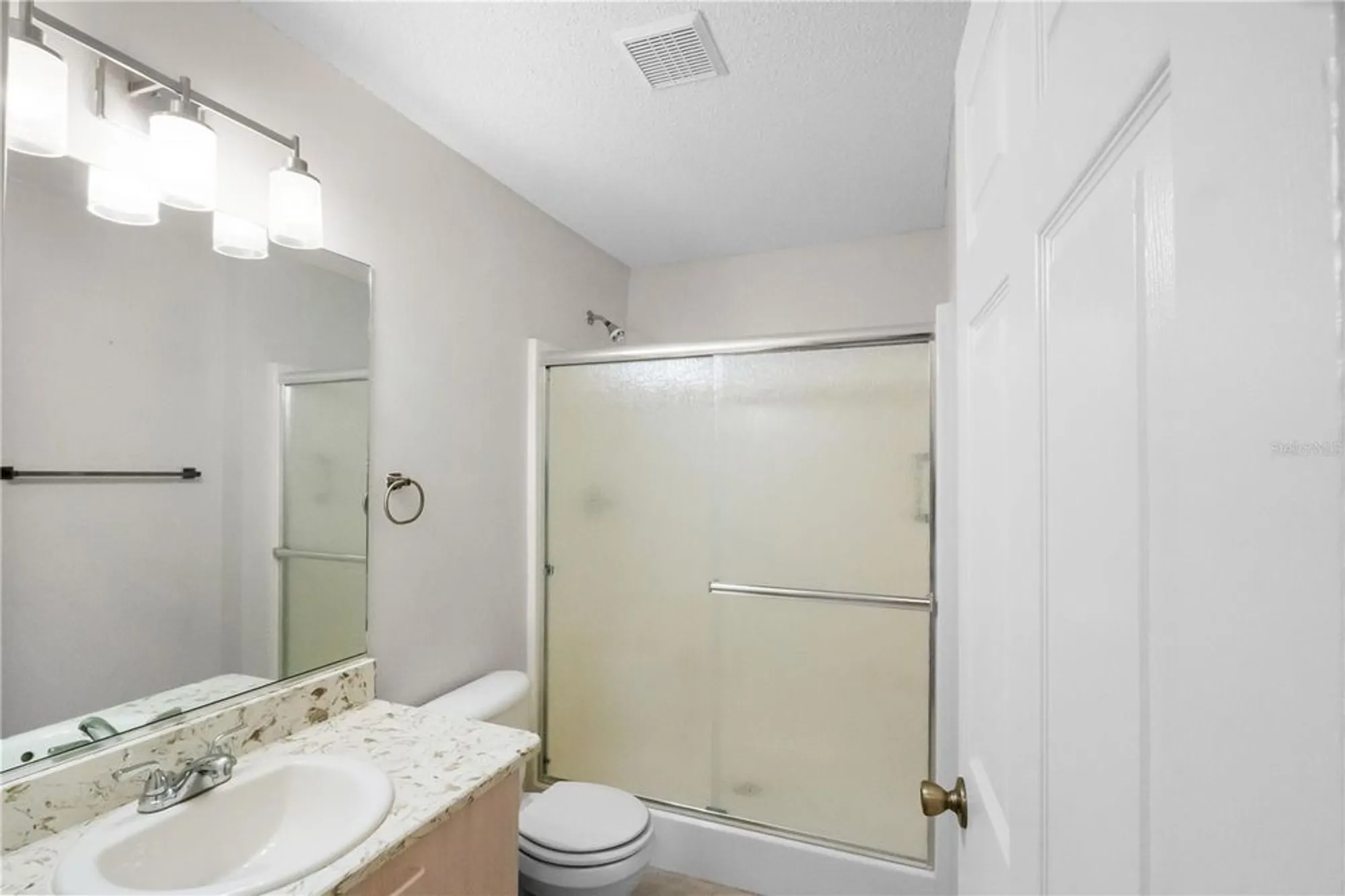 Property Slideshow image 17 of 28 | 1606 campos dr, The Villages, FL, 32162