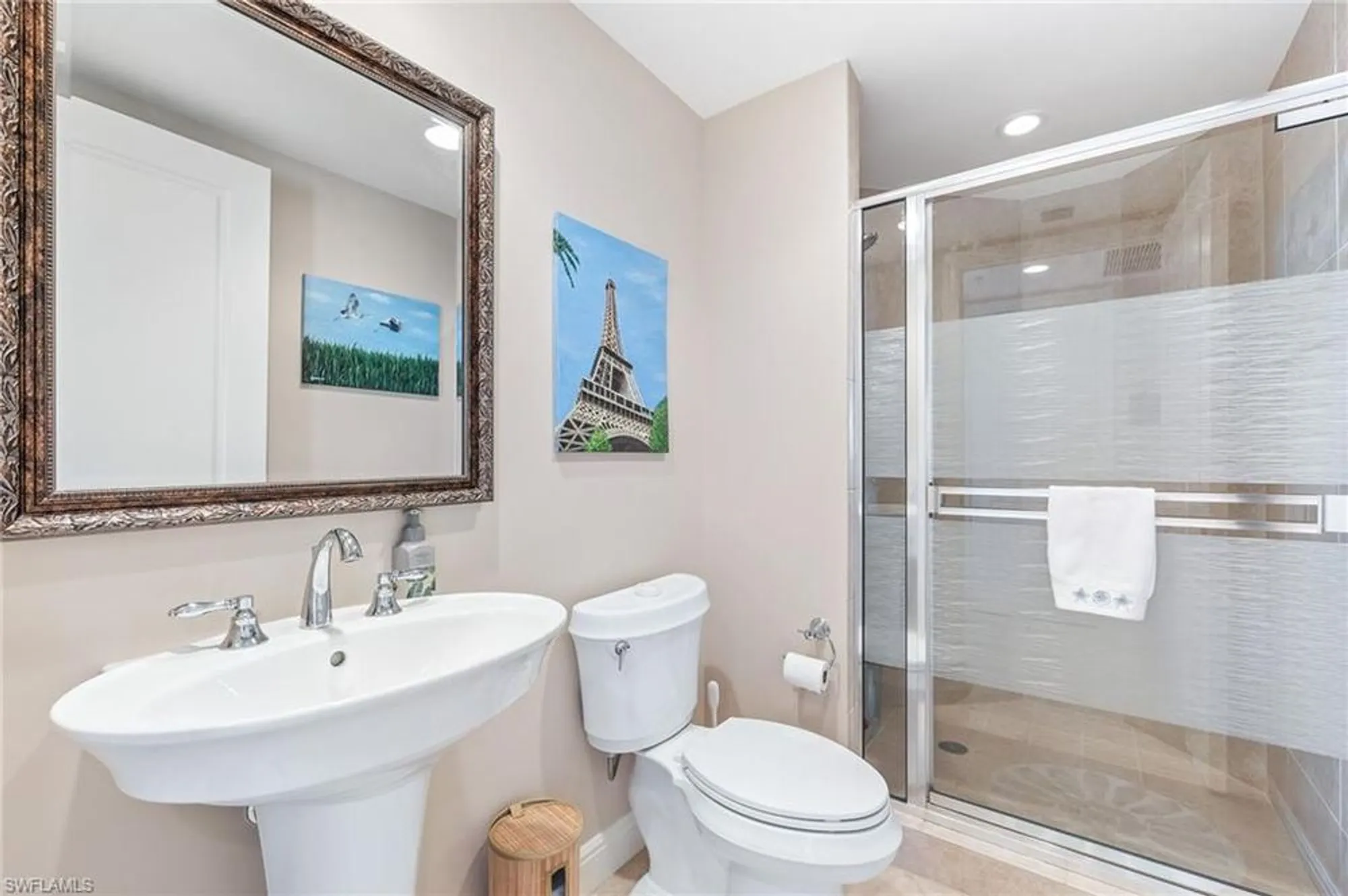 Property Slideshow image 25 of 33 | 23850 via italia cir 604, Estero, FL, 34134