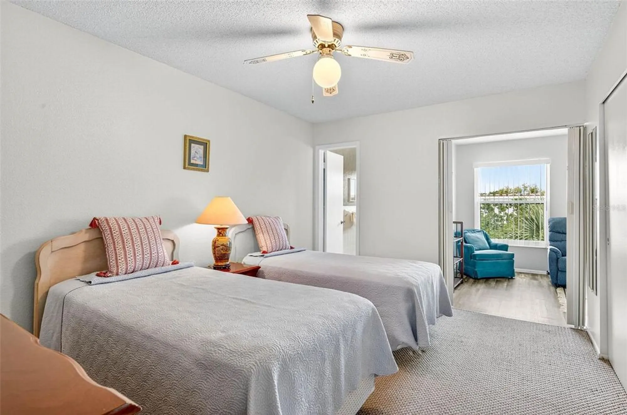 Property Slideshow image 23 of 32 | 2370 jamaican st 84, Clearwater, FL, 33763