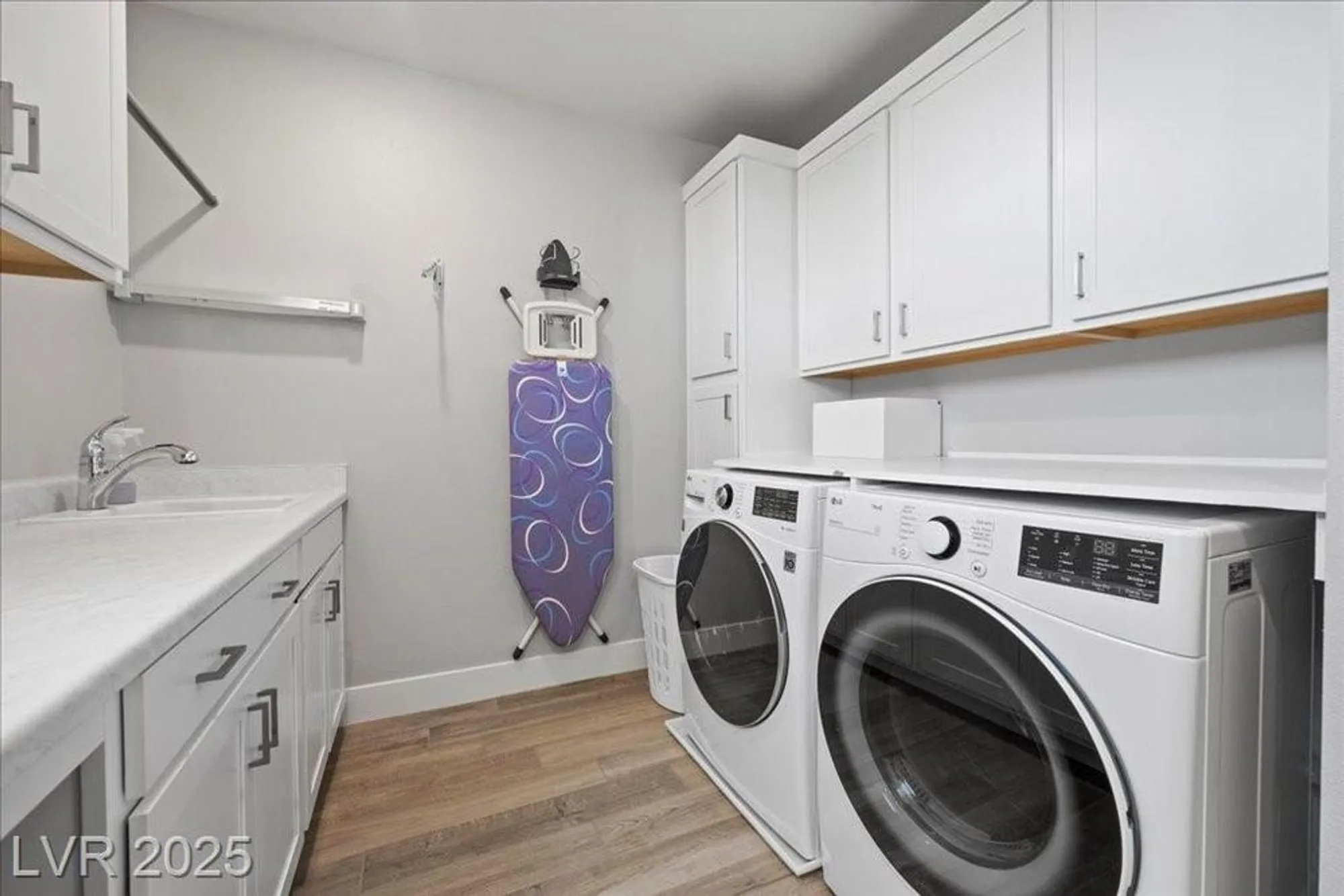 Property Slideshow image 31 of 59 | 4174 salisto st, Las Vegas, NV, 89135