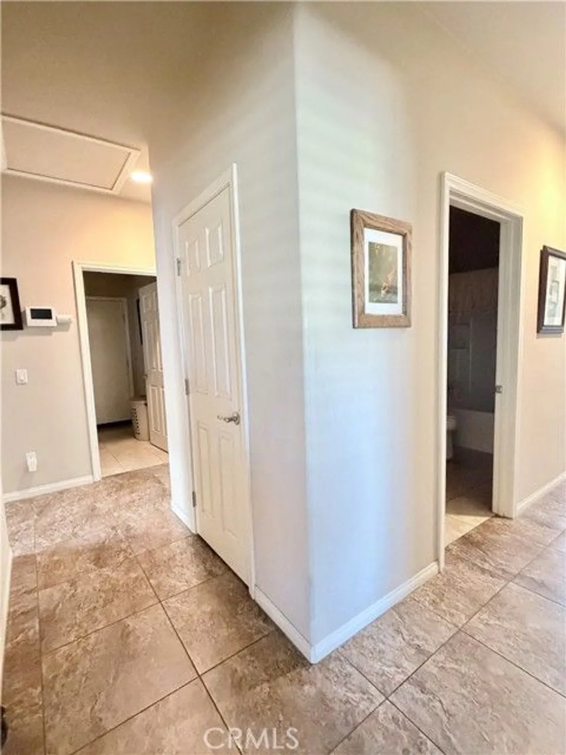 Property Slideshow image 15 of 30 | 19422 royal oaks rd, Apple Valley, CA, 92308