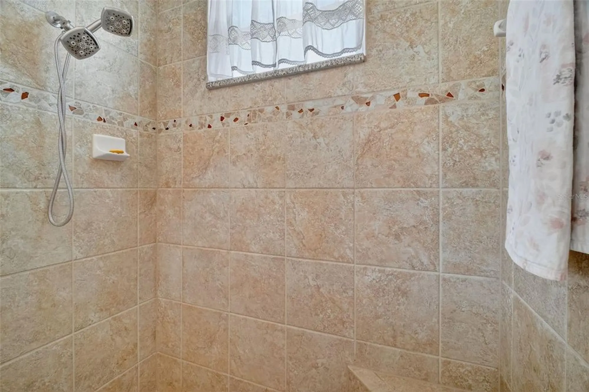 Property Slideshow image 25 of 39 | 11276 se 170th pl, Summerfield, FL, 34491