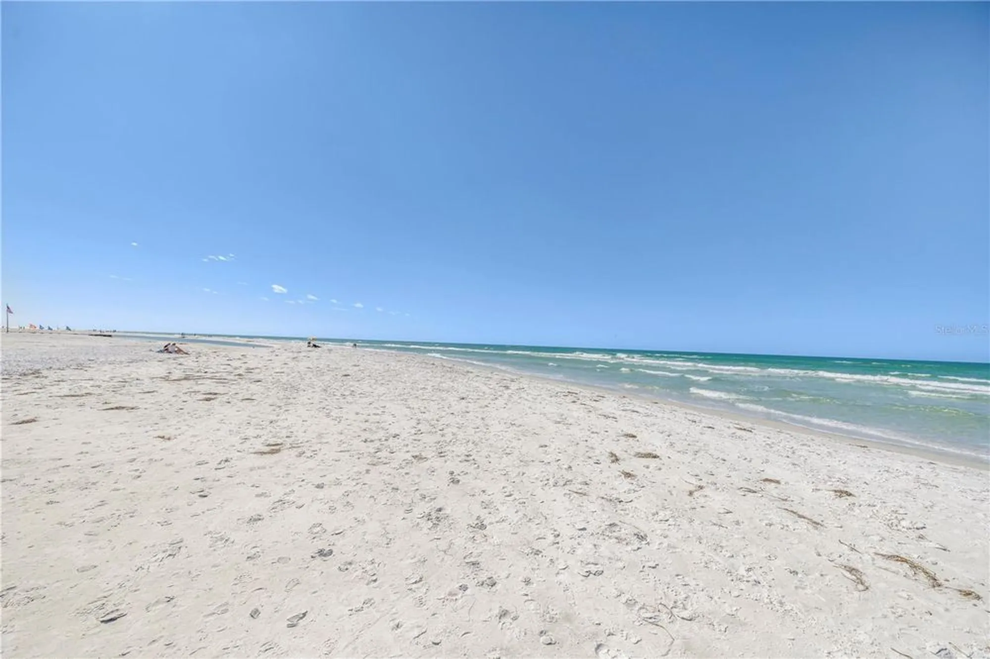 Property Slideshow image 43 of 60 | 111 whispering sands cir # v38, Sarasota, FL, 34242