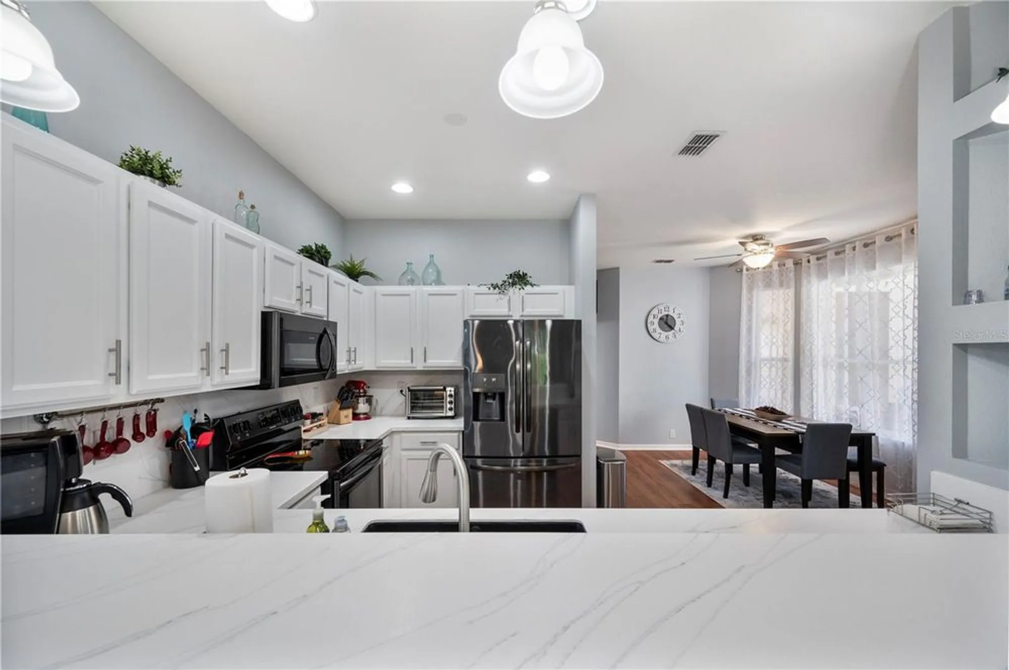 Property Slideshow image 20 of 41 | 4015 windchime ln, Lakeland, FL, 33811