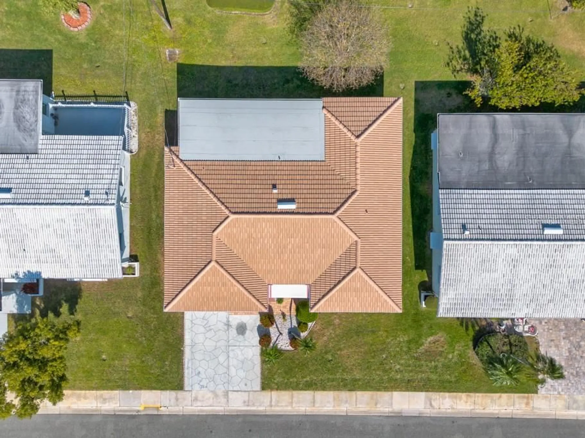 Property Slideshow image 31 of 39 | 3843 97th ter, Pinellas Park, FL, 33782