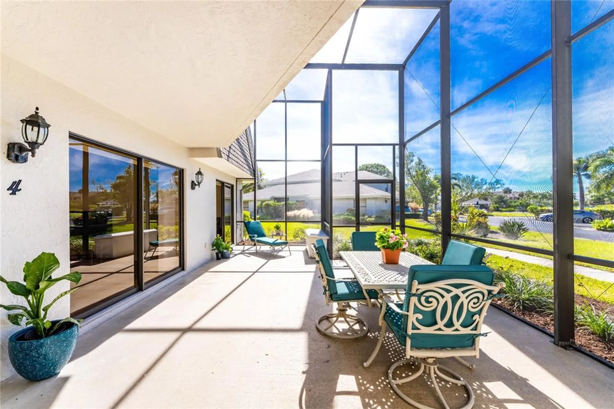 Property Slideshow image 5 of 42 | 3021 matecumbe key rd apt 4, Punta Gorda, FL, 33955