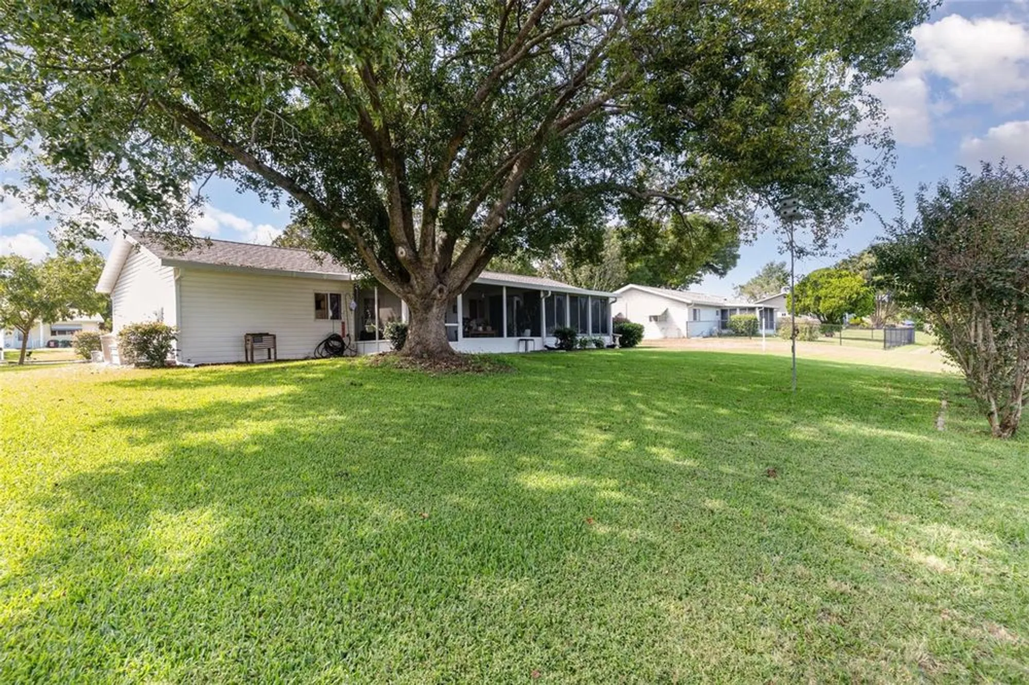 Property Slideshow image 30 of 41 | 17571 se 108th ave, Summerfield, FL, 34491