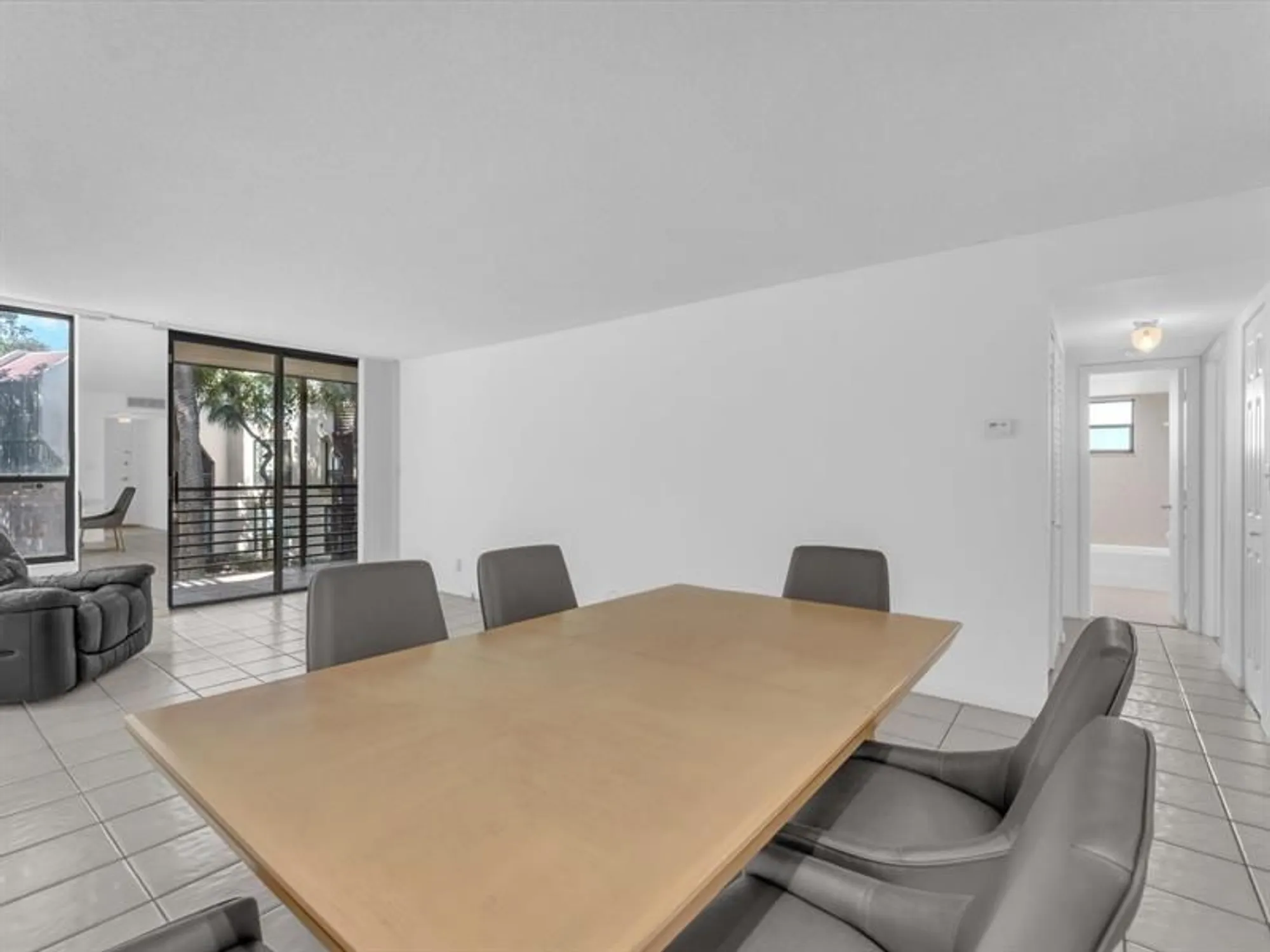Property Slideshow image 11 of 37 | 7750 w mcnab rd apt 202, Tamarac, FL, 33321