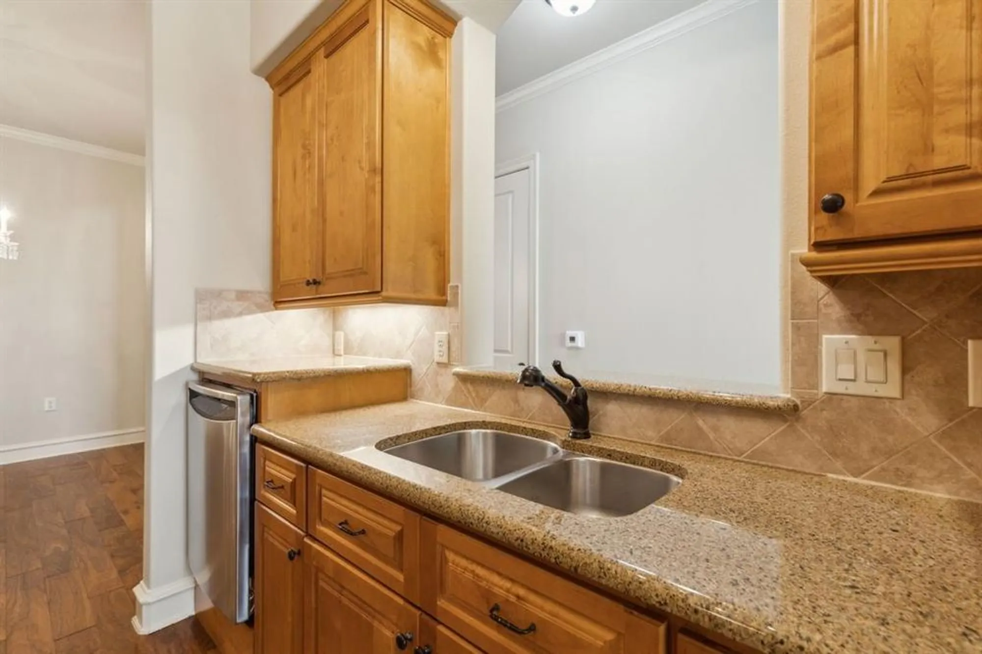 Property Slideshow image 8 of 22 | 301 watermere dr 401, Southlake, TX, 76092