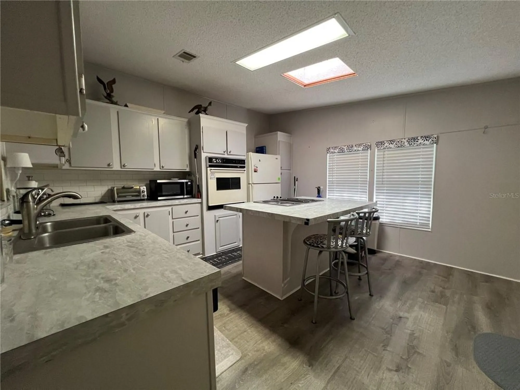 Property Slideshow image 5 of 27 | 600 oak blvd, Wildwood, FL, 34785