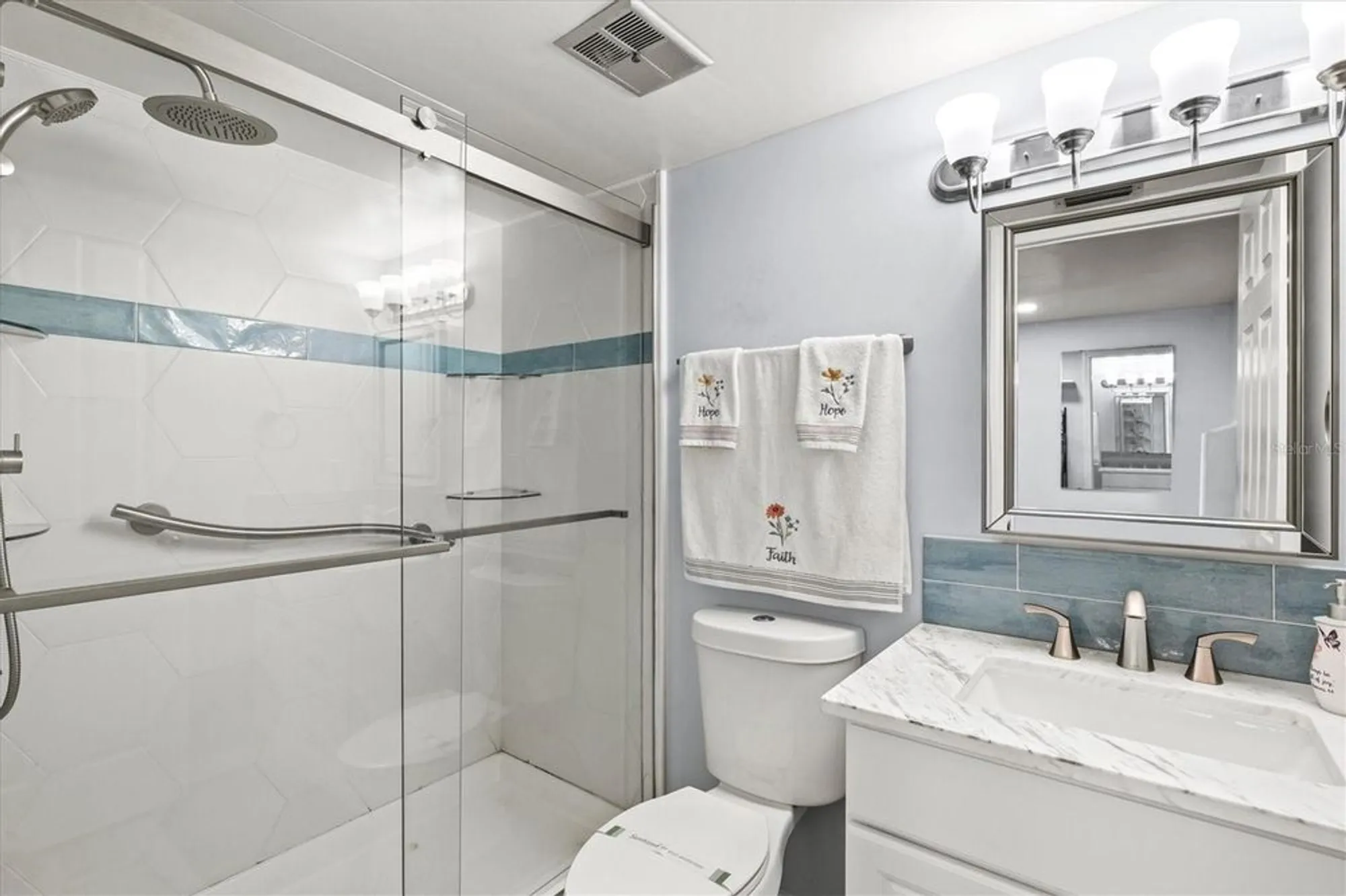 Property Slideshow image 23 of 42 | 3564 lake bayshore dr # 203, Bradenton, FL, 34205