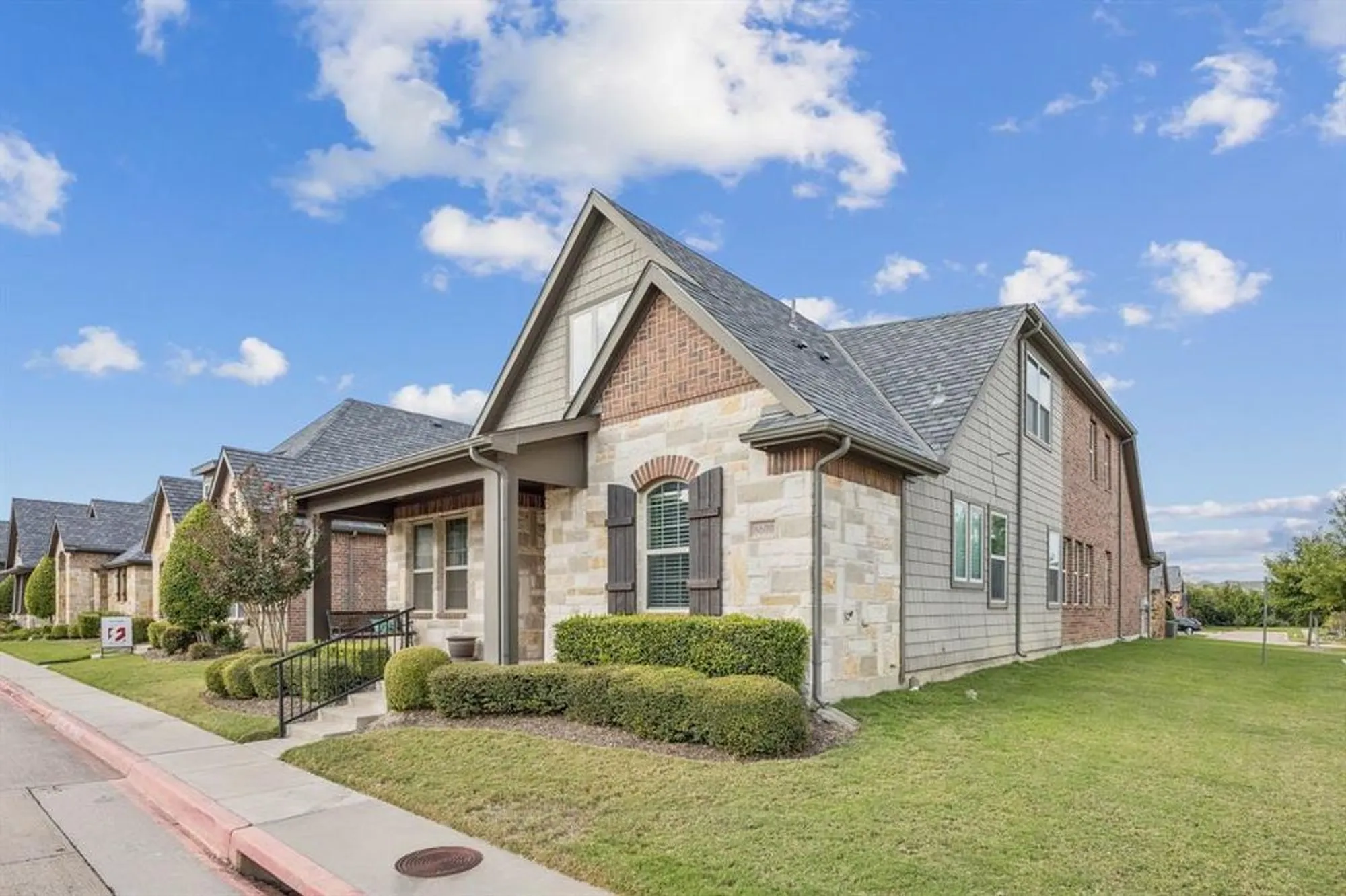 Property Slideshow image 3 of 27 | 8600 arrow dr, Mckinney, TX, 75070