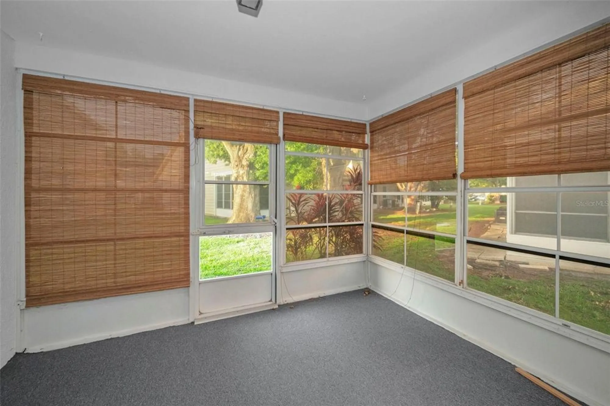 Property Slideshow image 28 of 44 | 6425 thicket trl, New Port Richey, FL, 34653