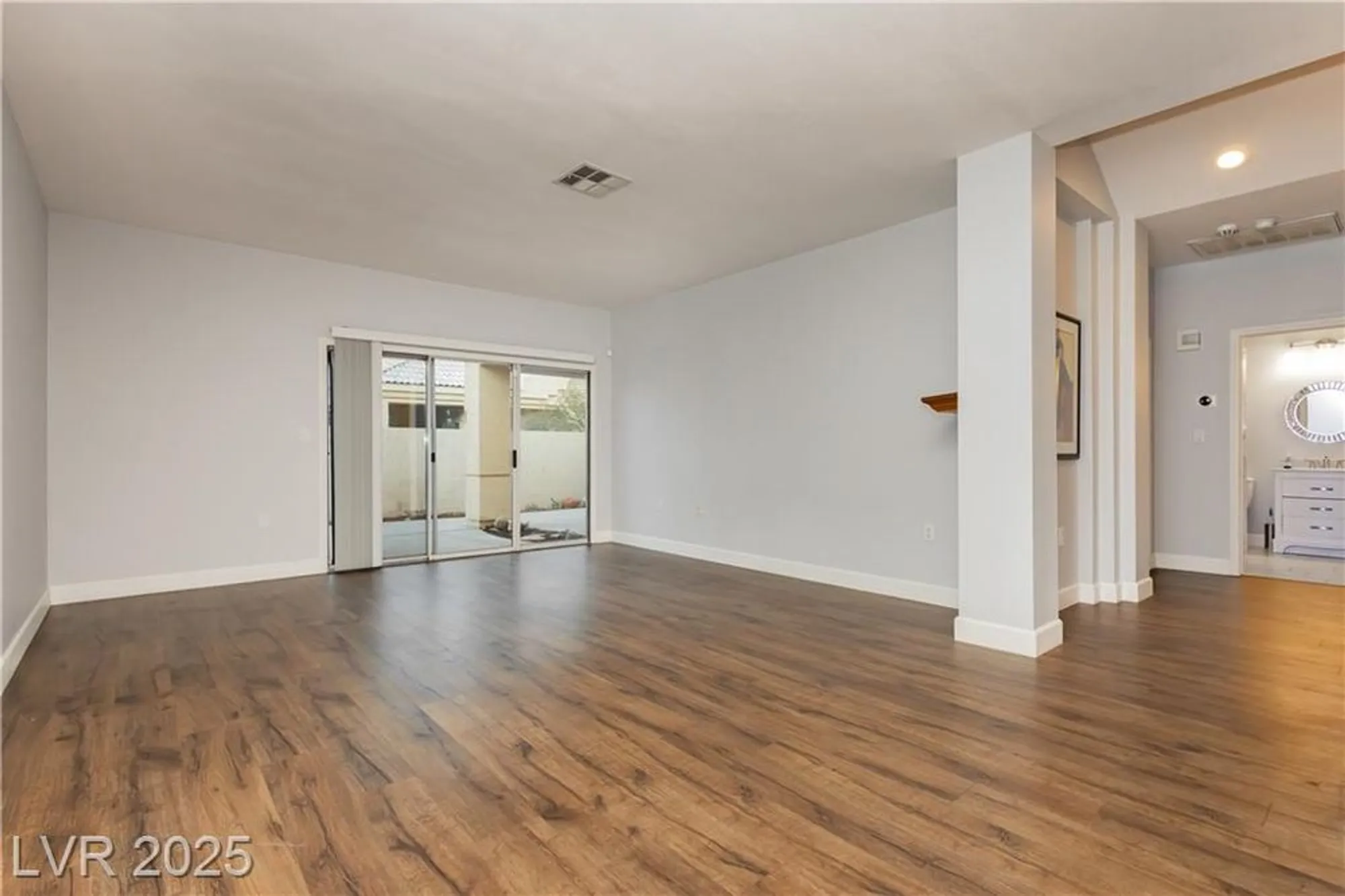 Property Slideshow image 6 of 30 | 5132 harvest moon ln, Las Vegas, NV, 89107