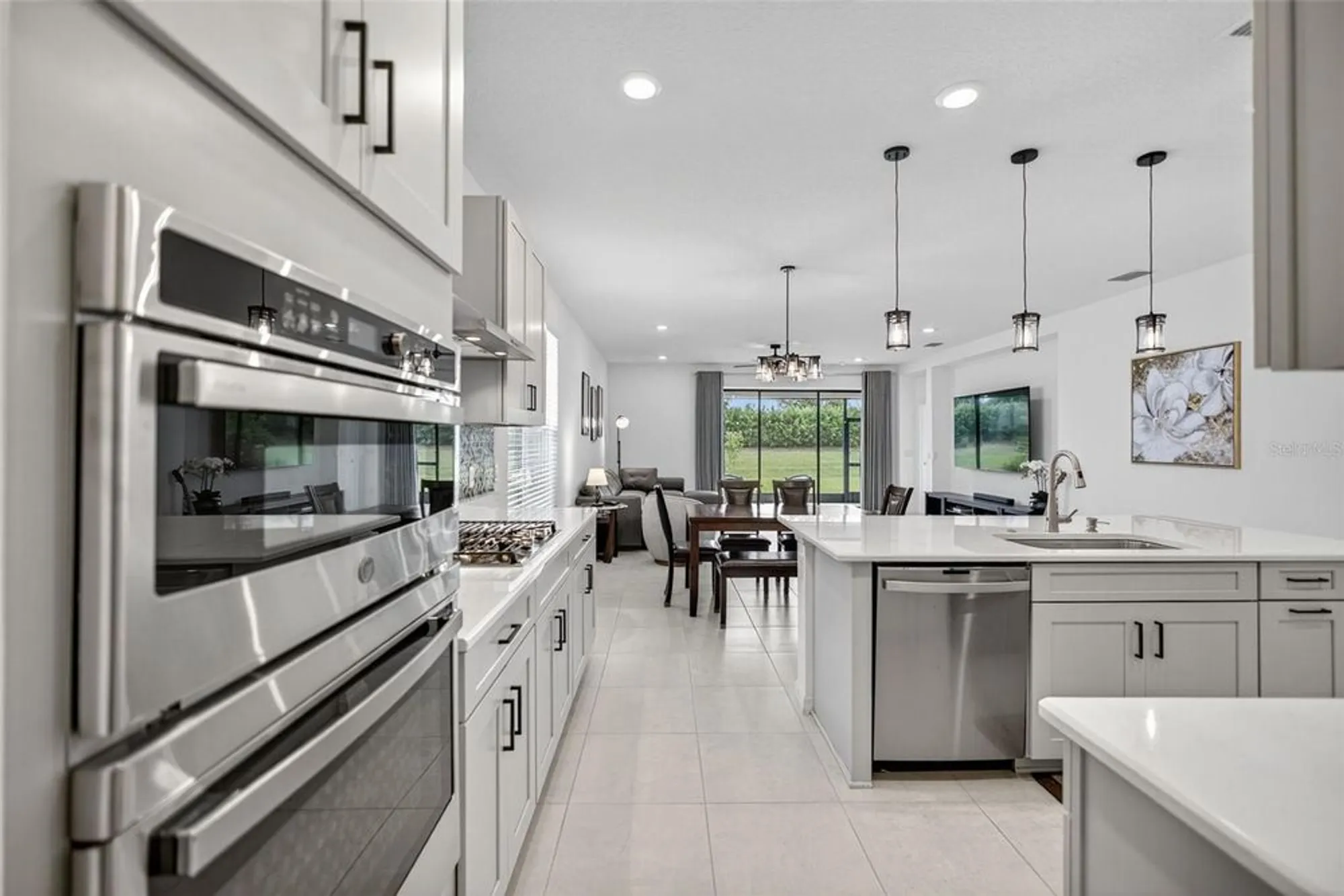 Property Slideshow image 15 of 47 | 16426 paynes mill dr, Bradenton, FL, 34211