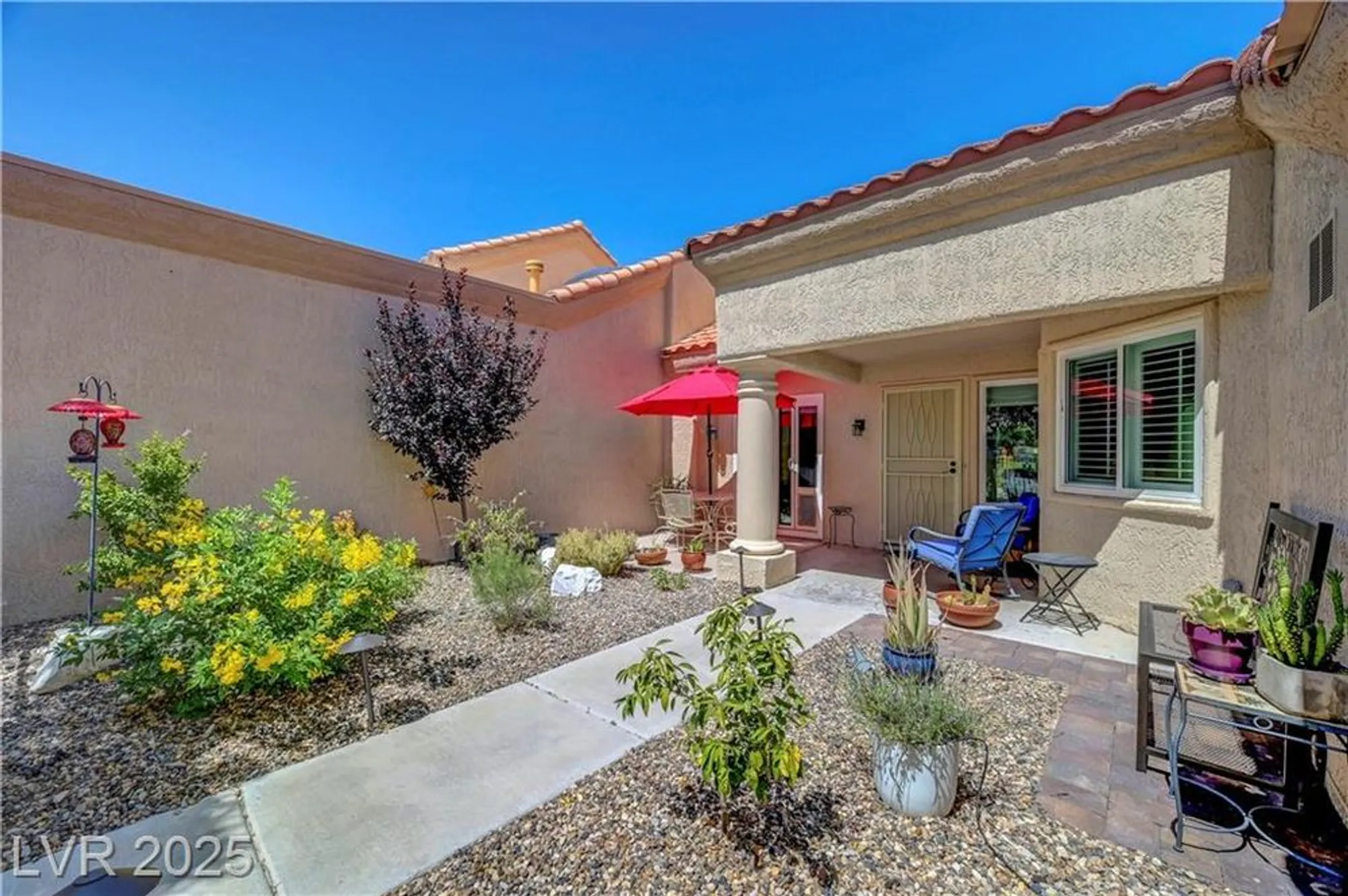 Property Slideshow image 3 of 55 | 2456 desert butte dr, Las Vegas, NV, 89134