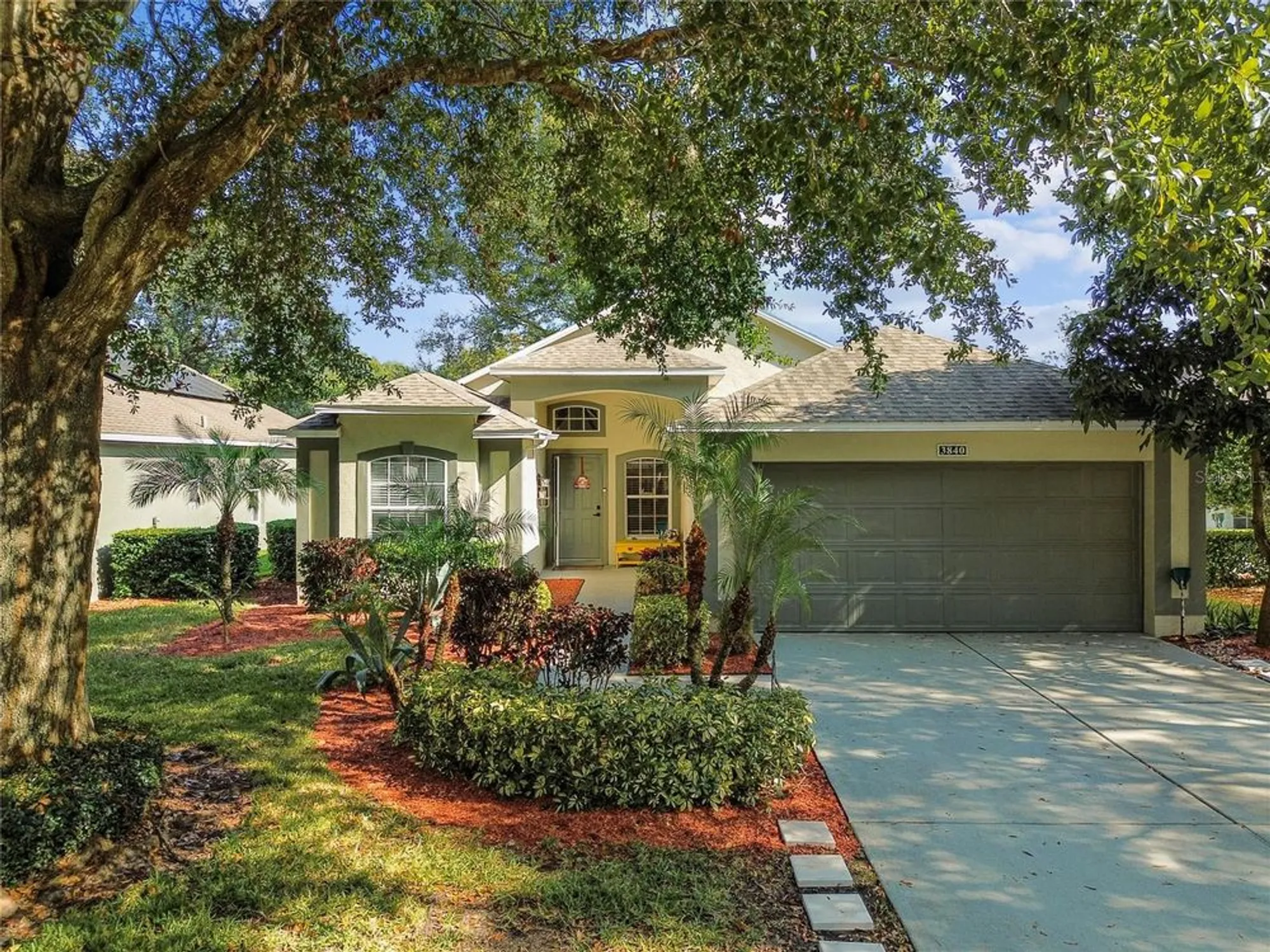 Property Slideshow image 1 of 23 | 3840 eversholt st, Clermont, FL, 34711