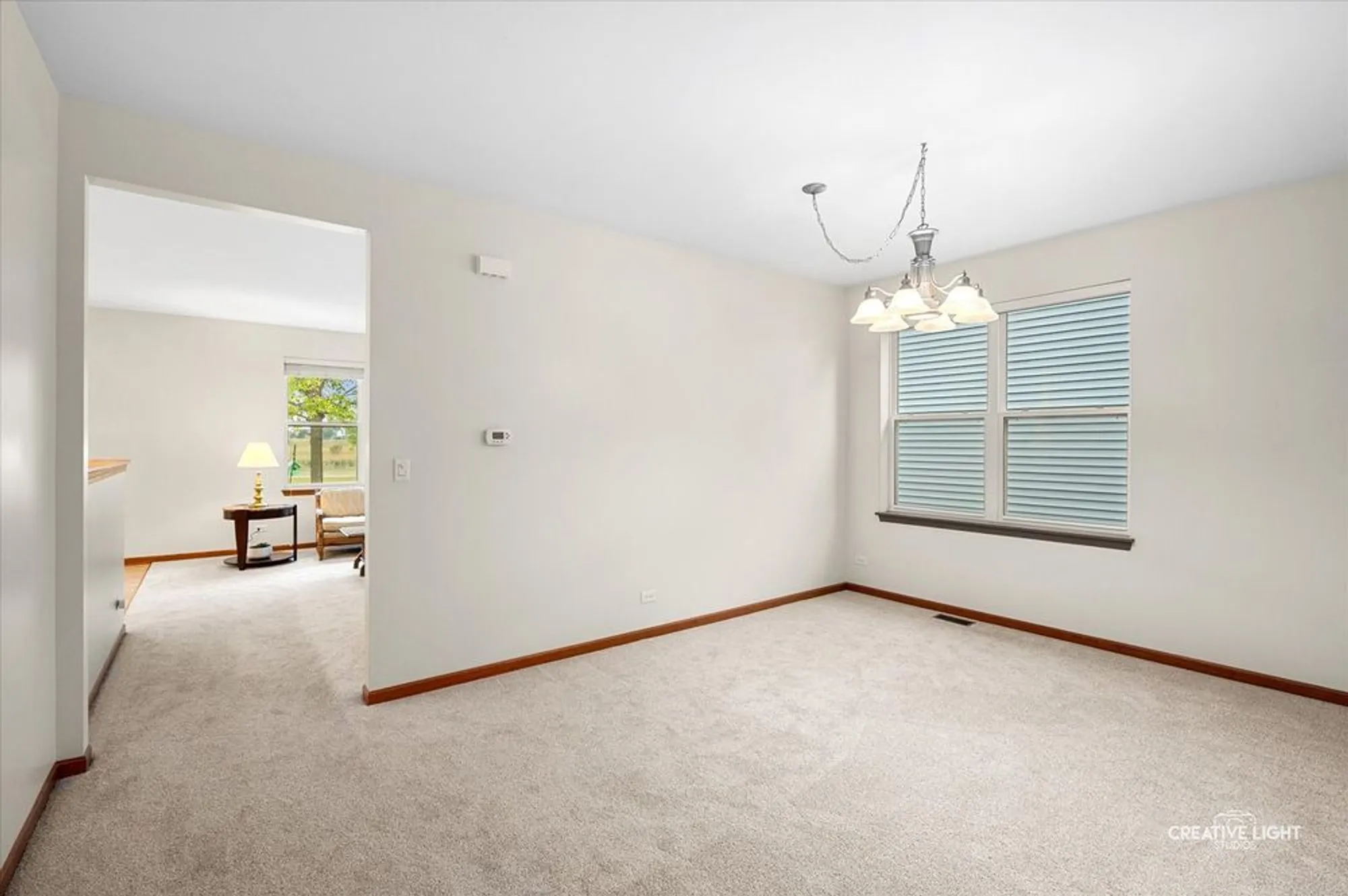 Property Slideshow image 8 of 25 | 790 bohannon cir, Oswego, IL, 60543