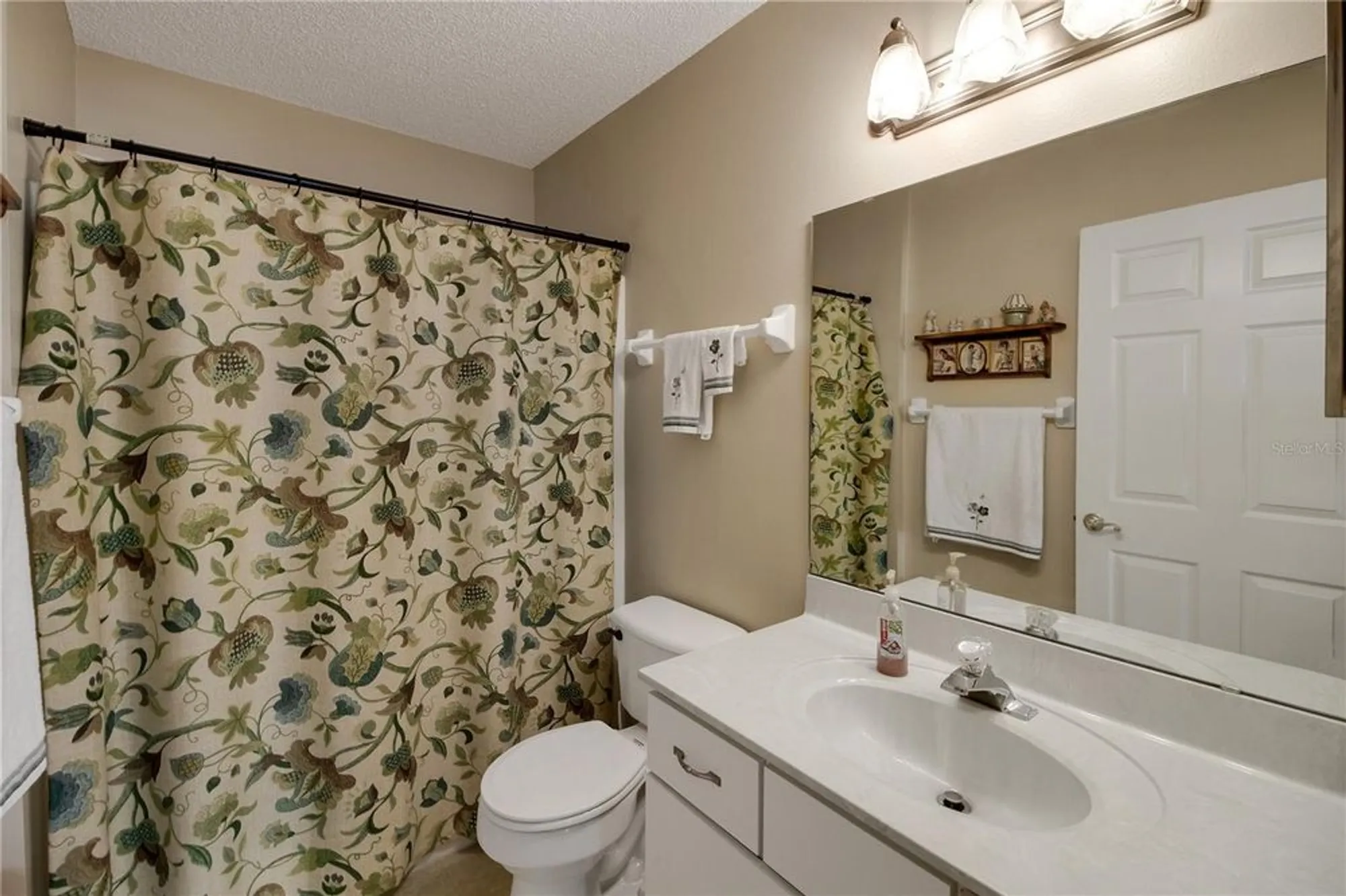 Property Slideshow image 26 of 68 | 734 grand vista trl, Leesburg, FL, 34748