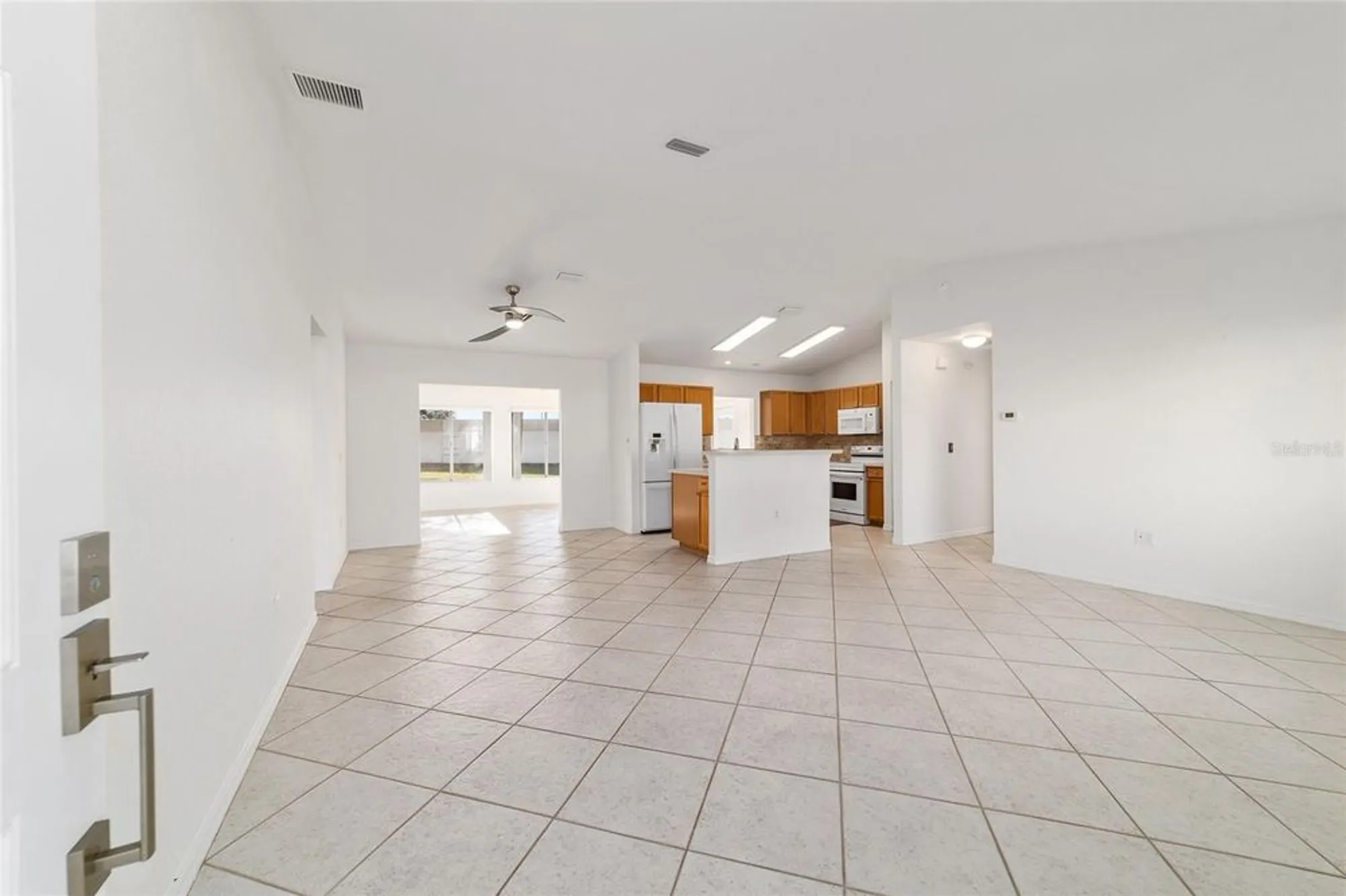 Property Slideshow image 5 of 66 | 14280 se 85th ave, Summerfield, FL, 34491