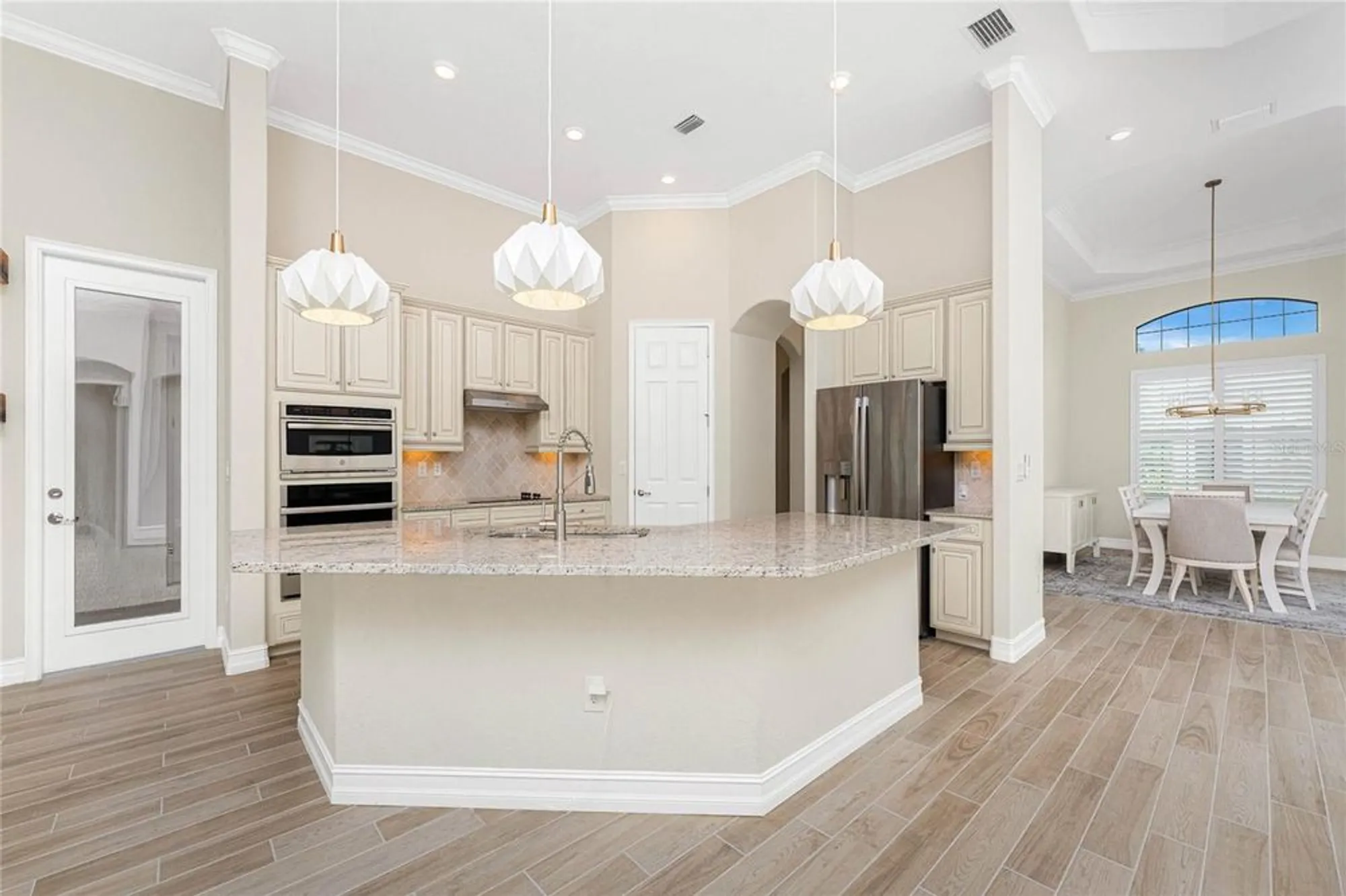 Property Slideshow image 13 of 94 | 10817 whisk fern dr, Venice, FL, 34293