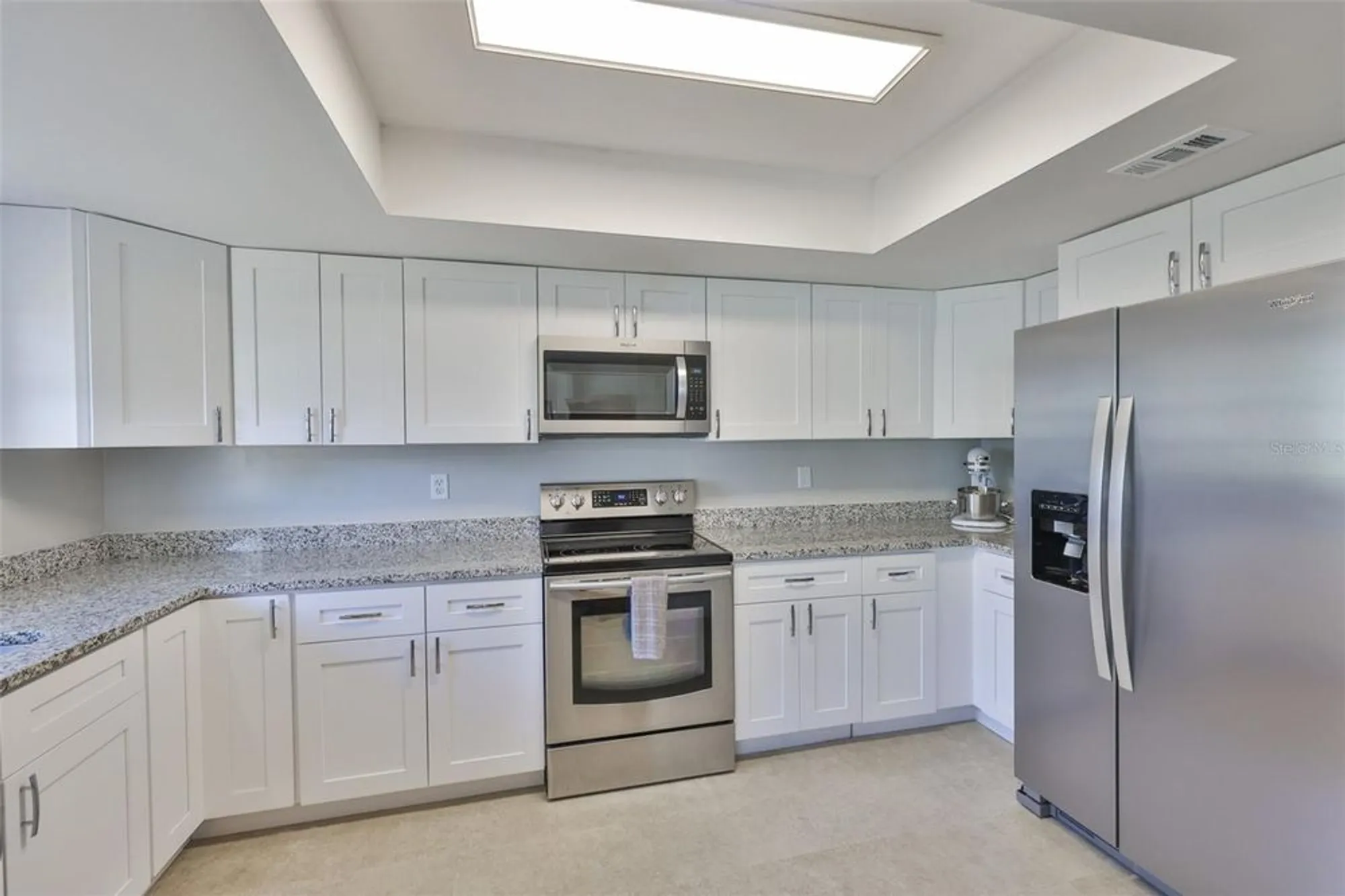 Property Slideshow image 6 of 85 | 2115 n halcyon dr # 510, Sun City Center, FL, 33573