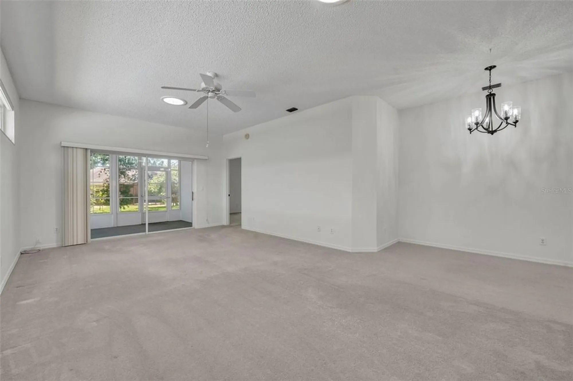 Property Slideshow image 10 of 60 | 5614 king james ave, Leesburg, FL, 34748