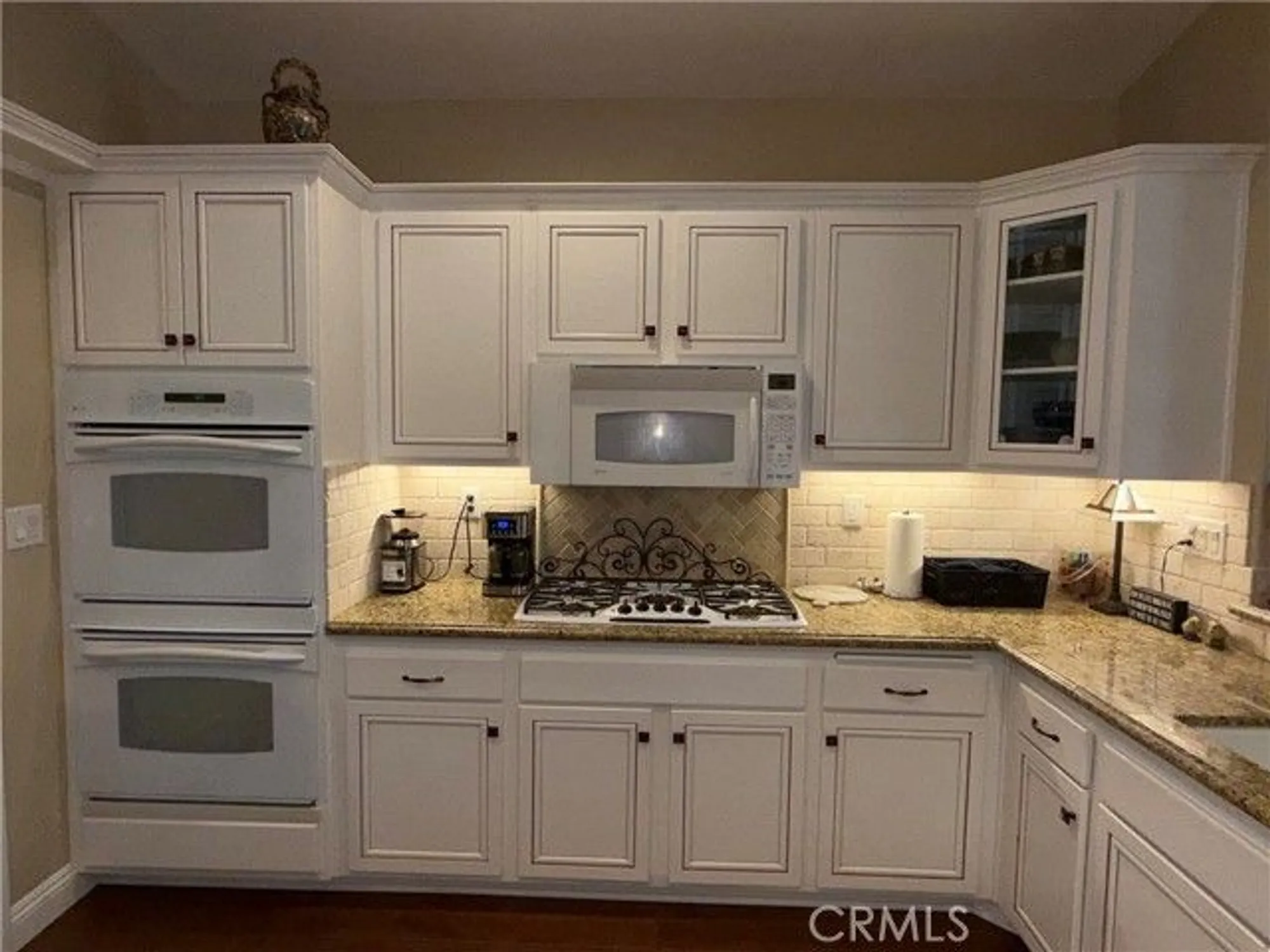 Property Slideshow image 16 of 51 | 40329 via marisa, Murrieta, CA, 92562