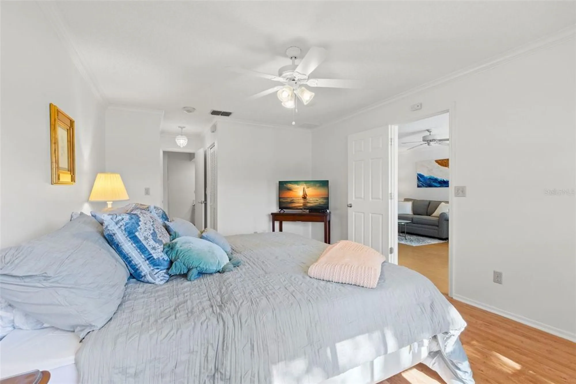 Property Slideshow image 30 of 61 | 1012 dunrobin dr d, Palm Harbor, FL, 34684