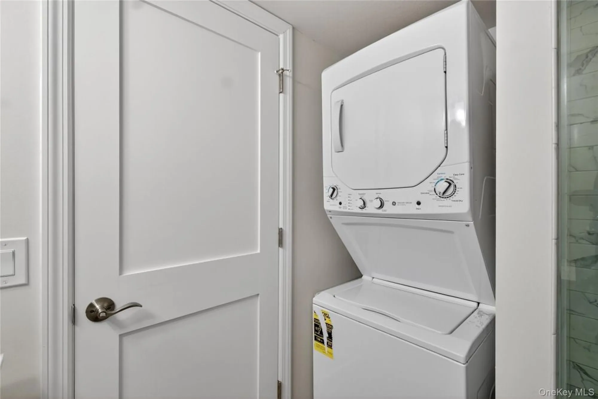 Property Slideshow image 20 of 44 | 41 jefferson oval b, Yorktown Heights, NY, 10598