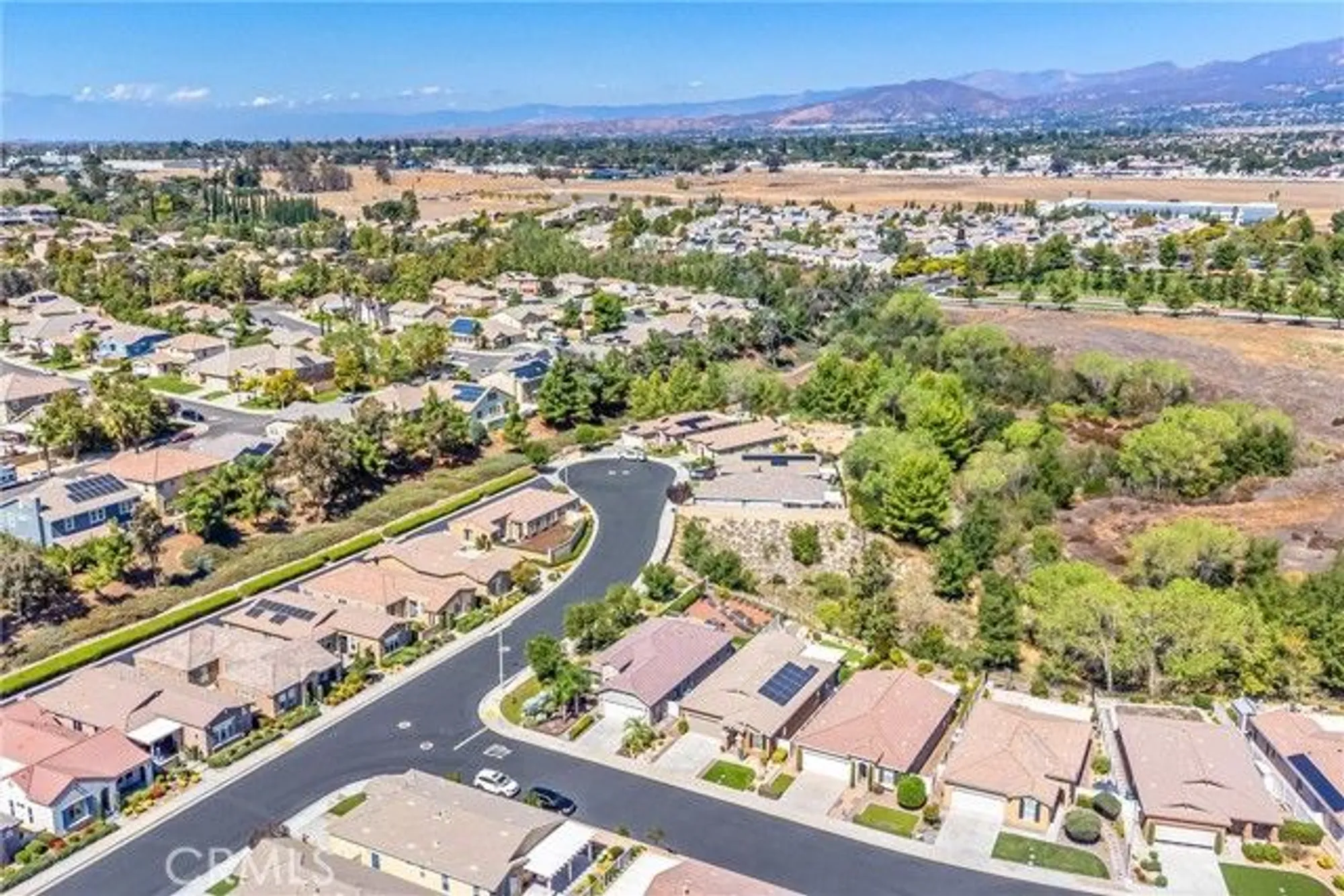 Property Slideshow image 33 of 50 | 1476 signal peak, Beaumont, CA, 92223