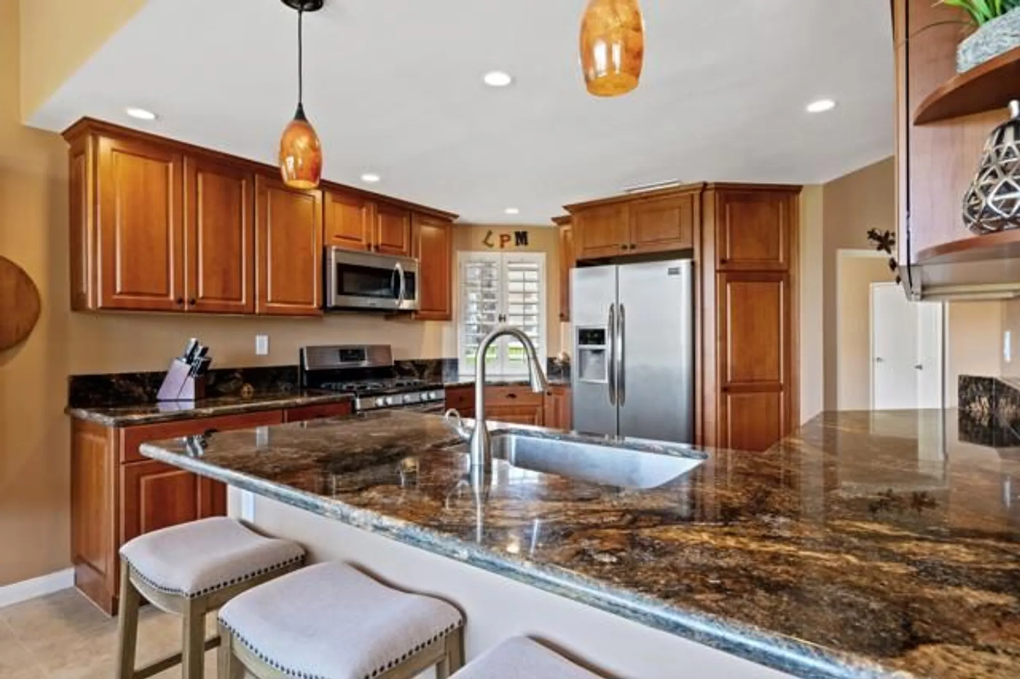 Property Slideshow image 22 of 36 | 80613 oak tree, La Quinta, CA, 92253