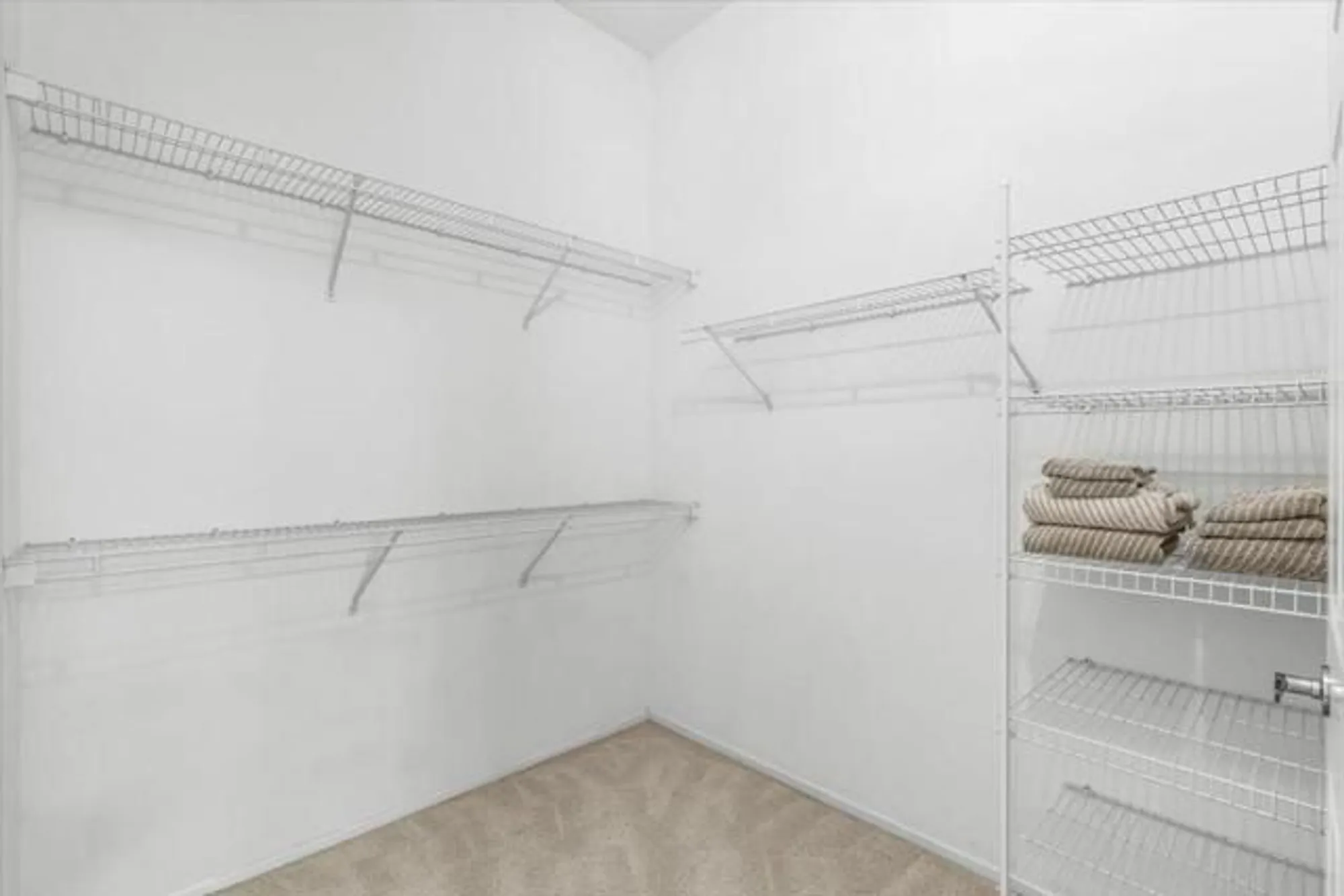 Property Slideshow image 23 of 43 | 80275 royal dornoch dr, Indio, CA, 92201