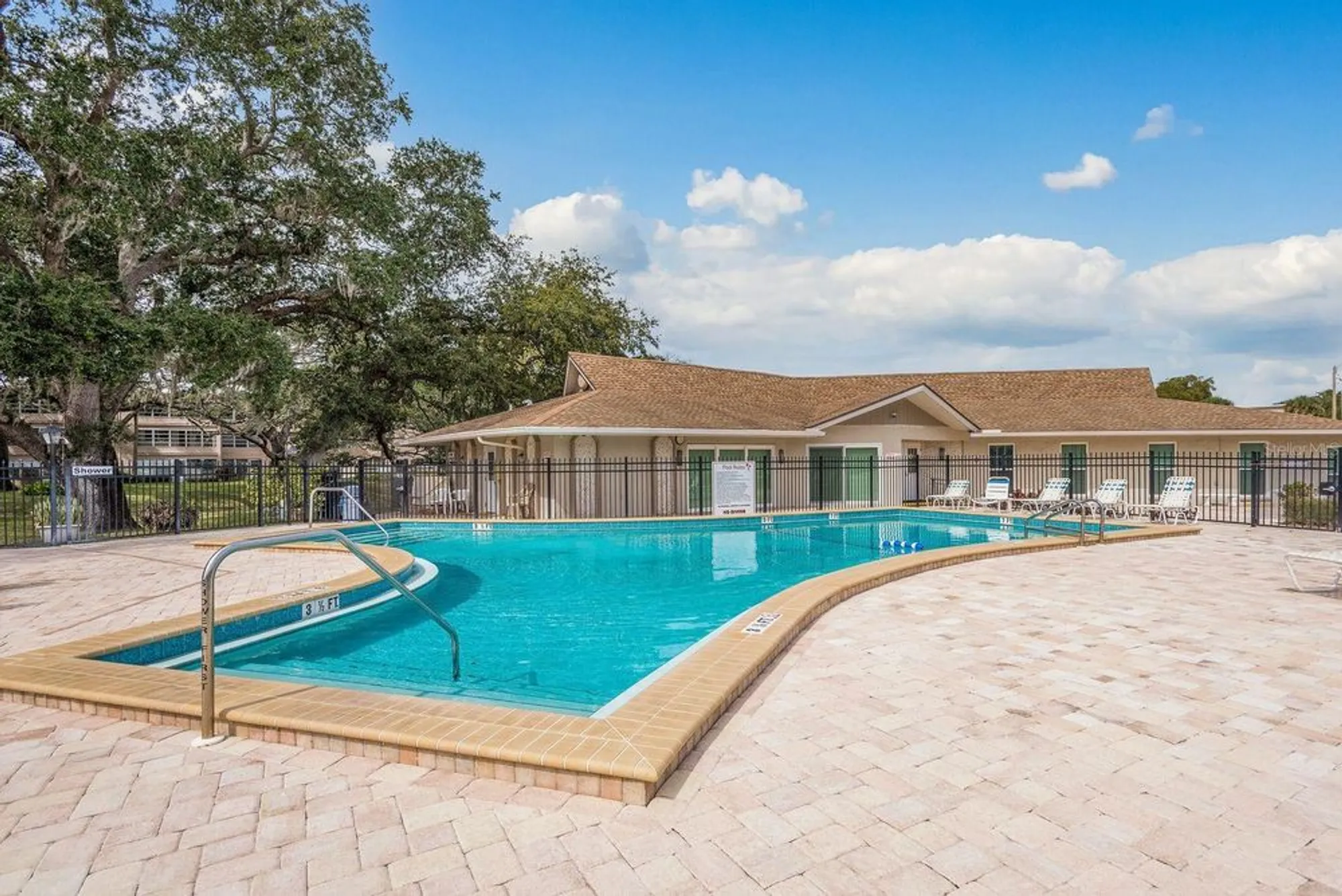 Property Slideshow image 21 of 27 | 952 virginia st 105, Dunedin, FL, 34698