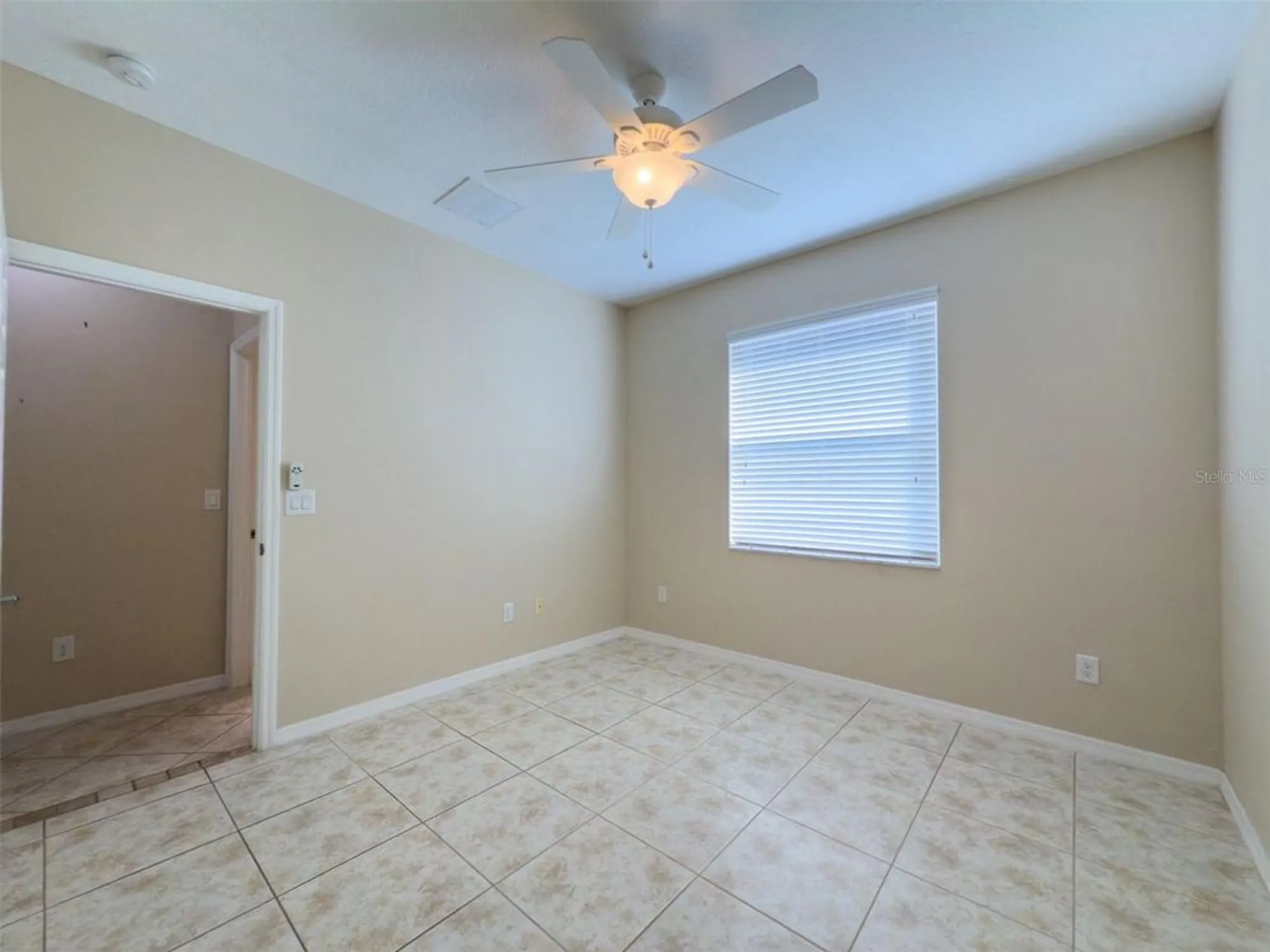 Property Slideshow image 25 of 88 | 16233 amethyst key dr, Wimauma, FL, 33598