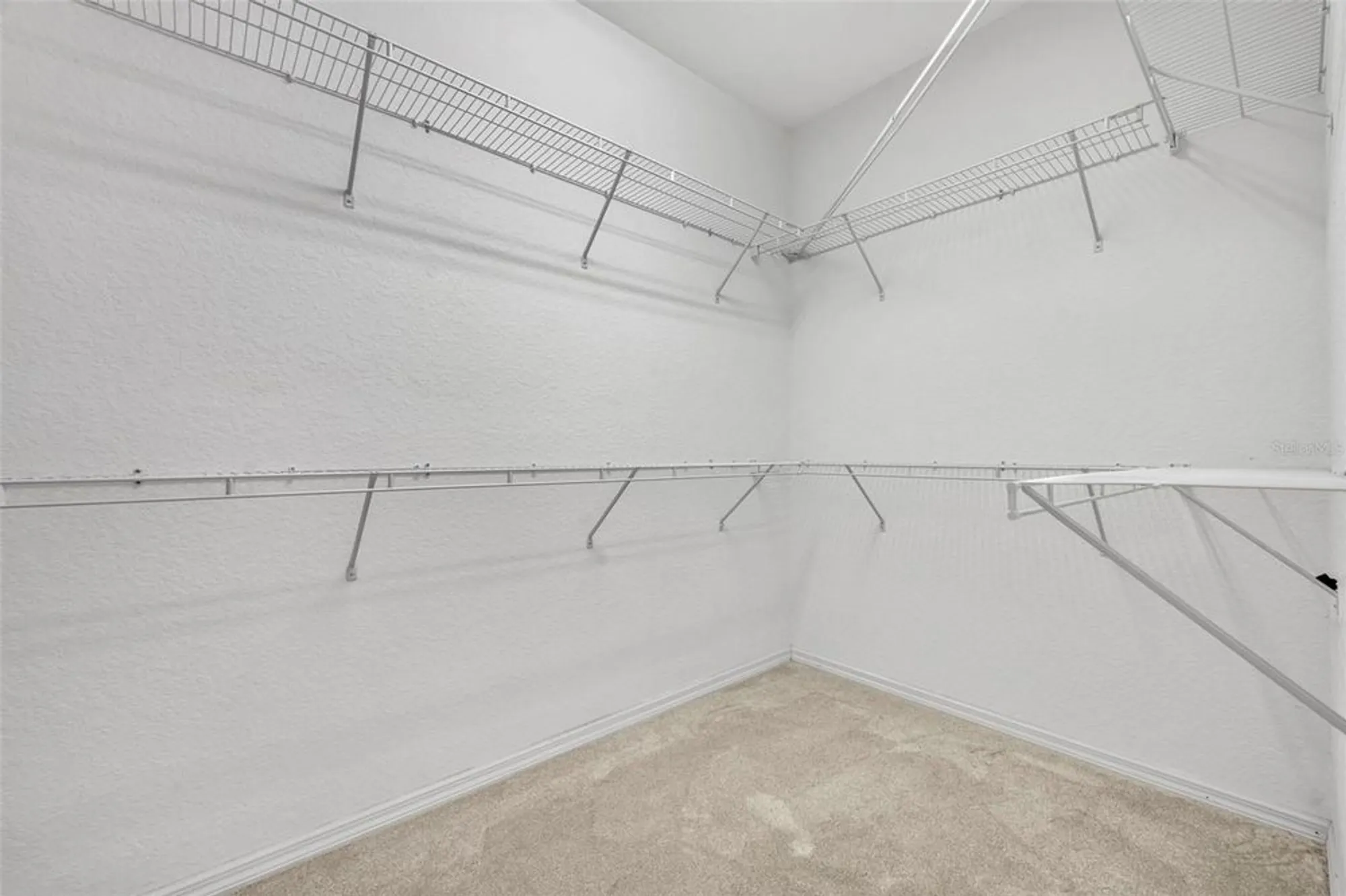 Property Slideshow image 24 of 43 | 12176 se 91st ave, Summerfield, FL, 34491