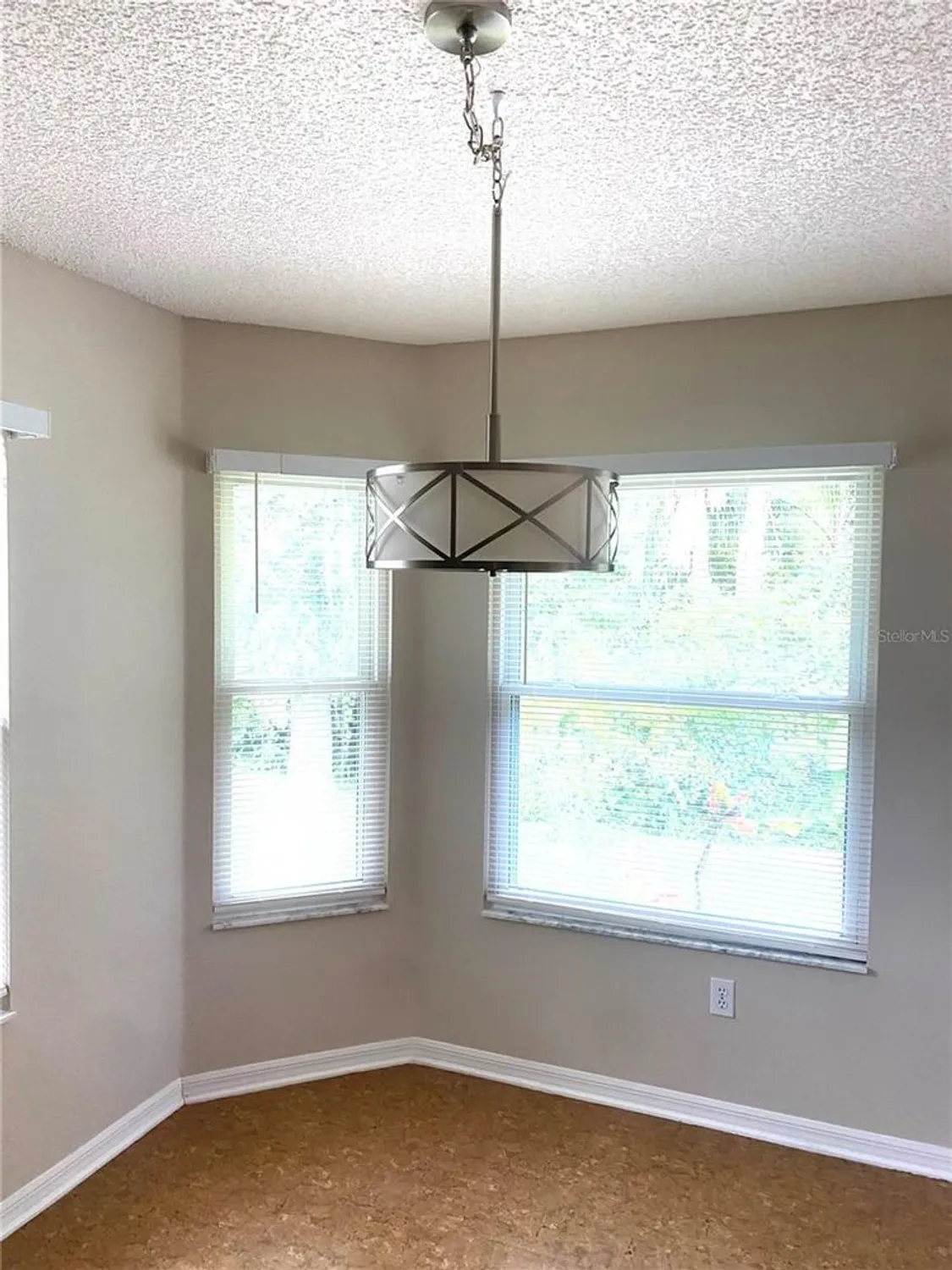 Property Slideshow image 18 of 38 | 32622 oak park dr, Leesburg, FL, 34748