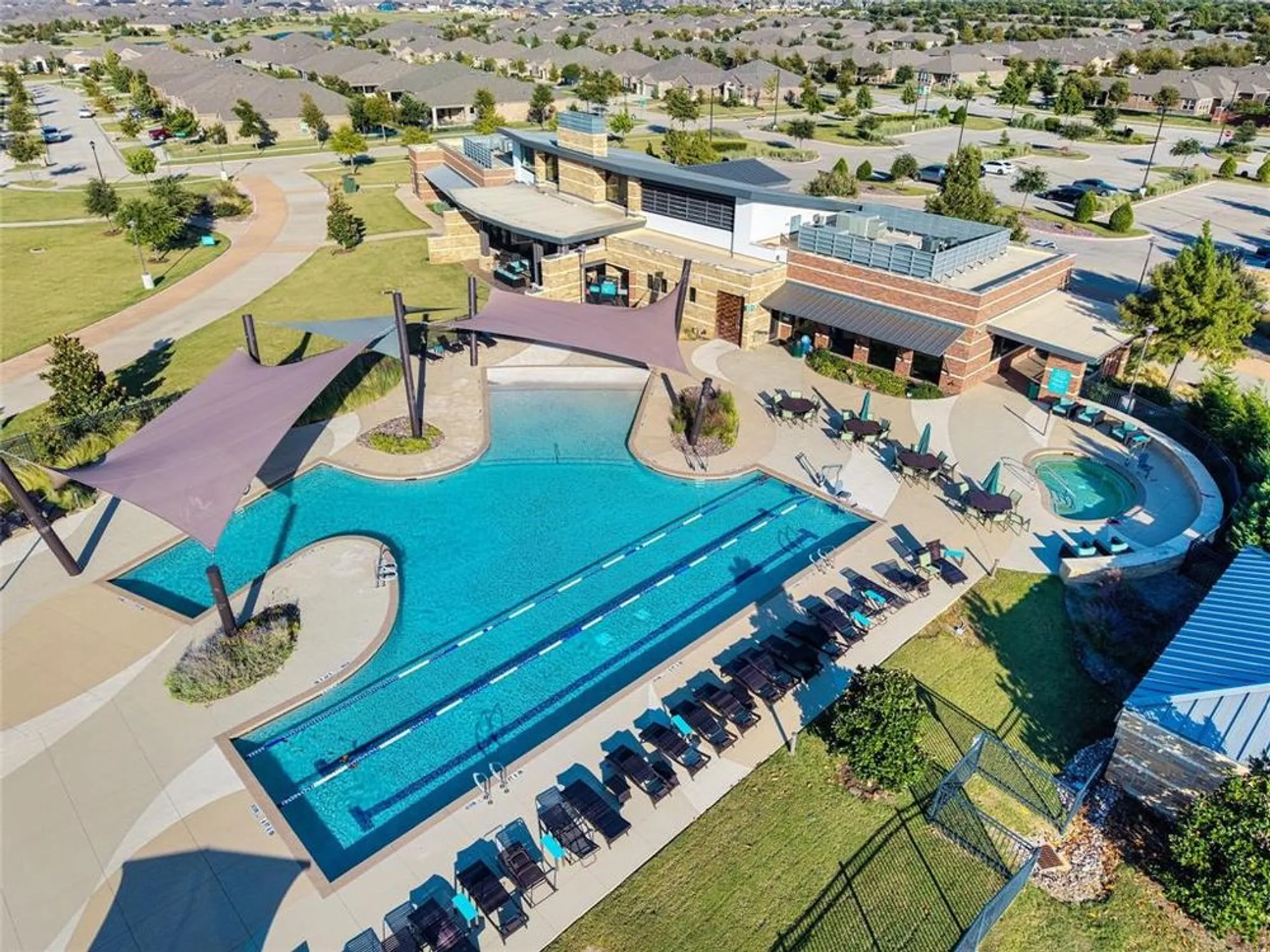 Property Slideshow image 37 of 38 | 2112 vista creek dr, Frisco, TX, 75036