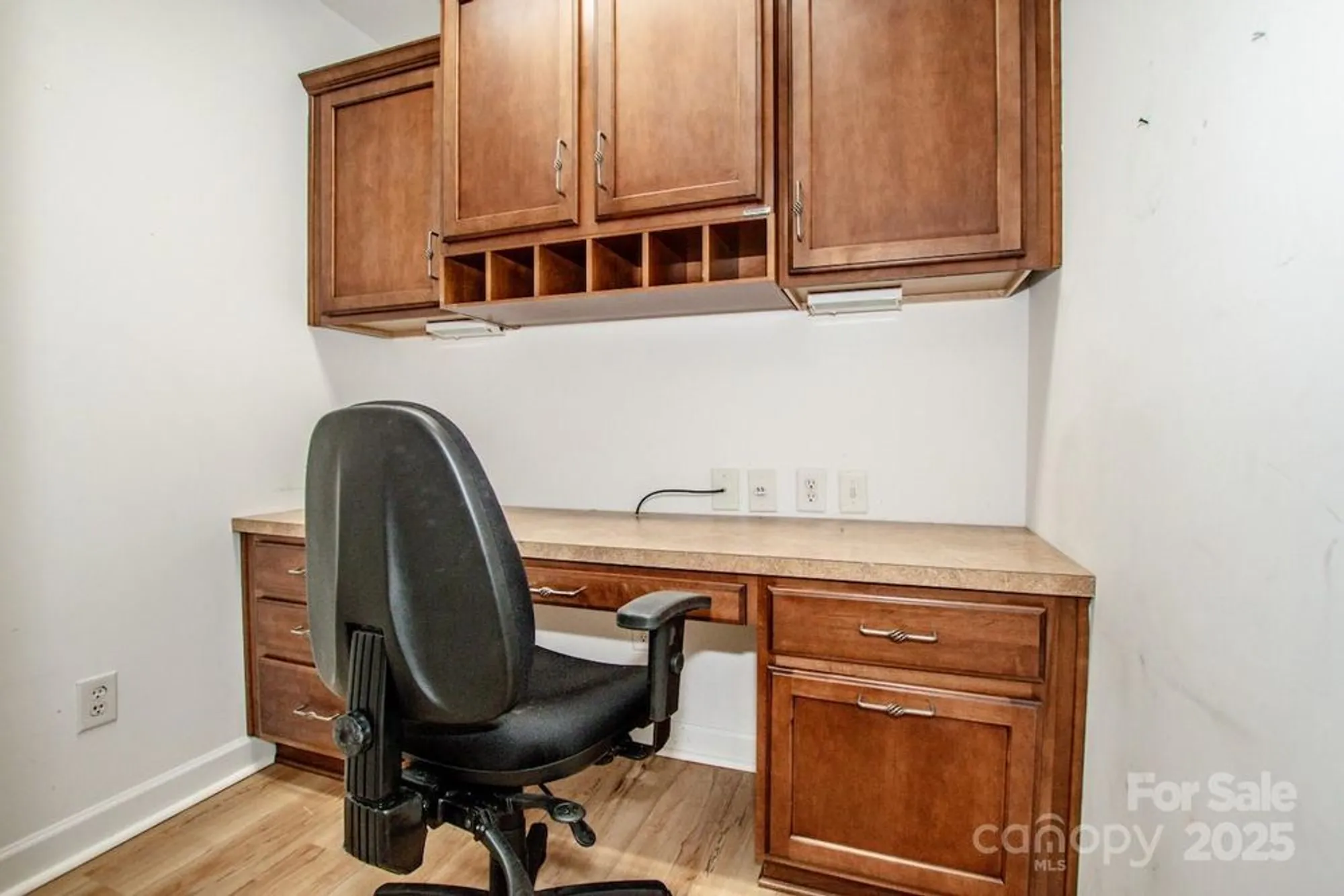 Property Slideshow image 16 of 25 | 4733 polo gate blvd, Charlotte, NC, 28216