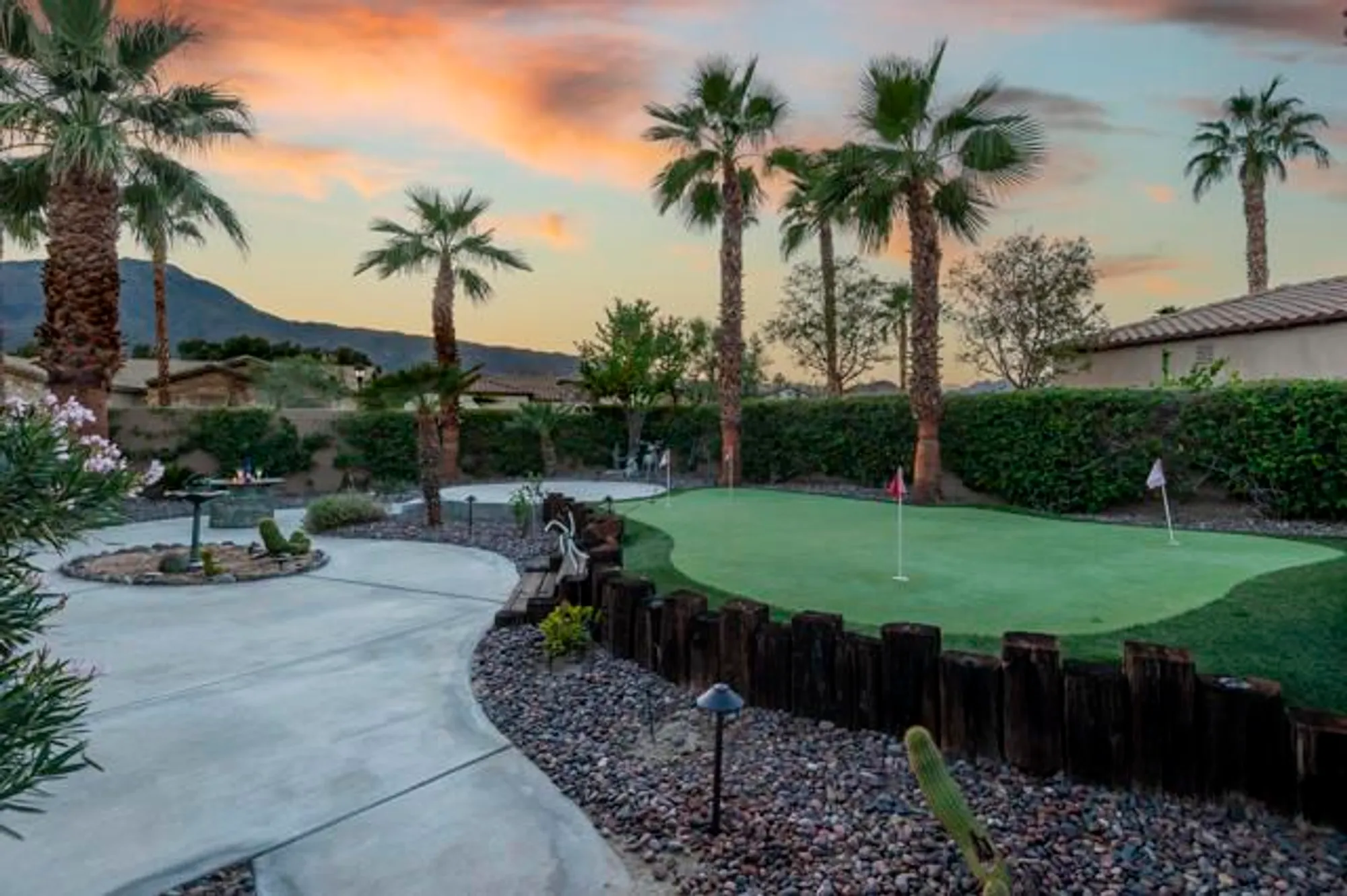 Property Slideshow image 39 of 78 | 81626 prism dr, La Quinta, CA, 92253