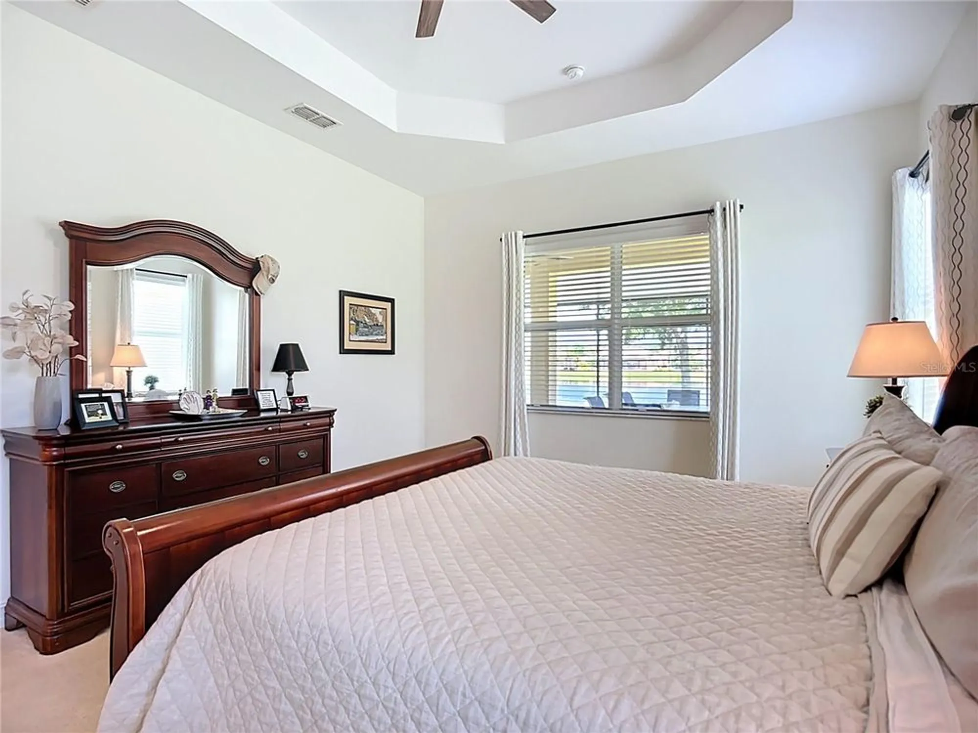 Property Slideshow image 28 of 74 | 16244 diamond bay dr, Wimauma, FL, 33598