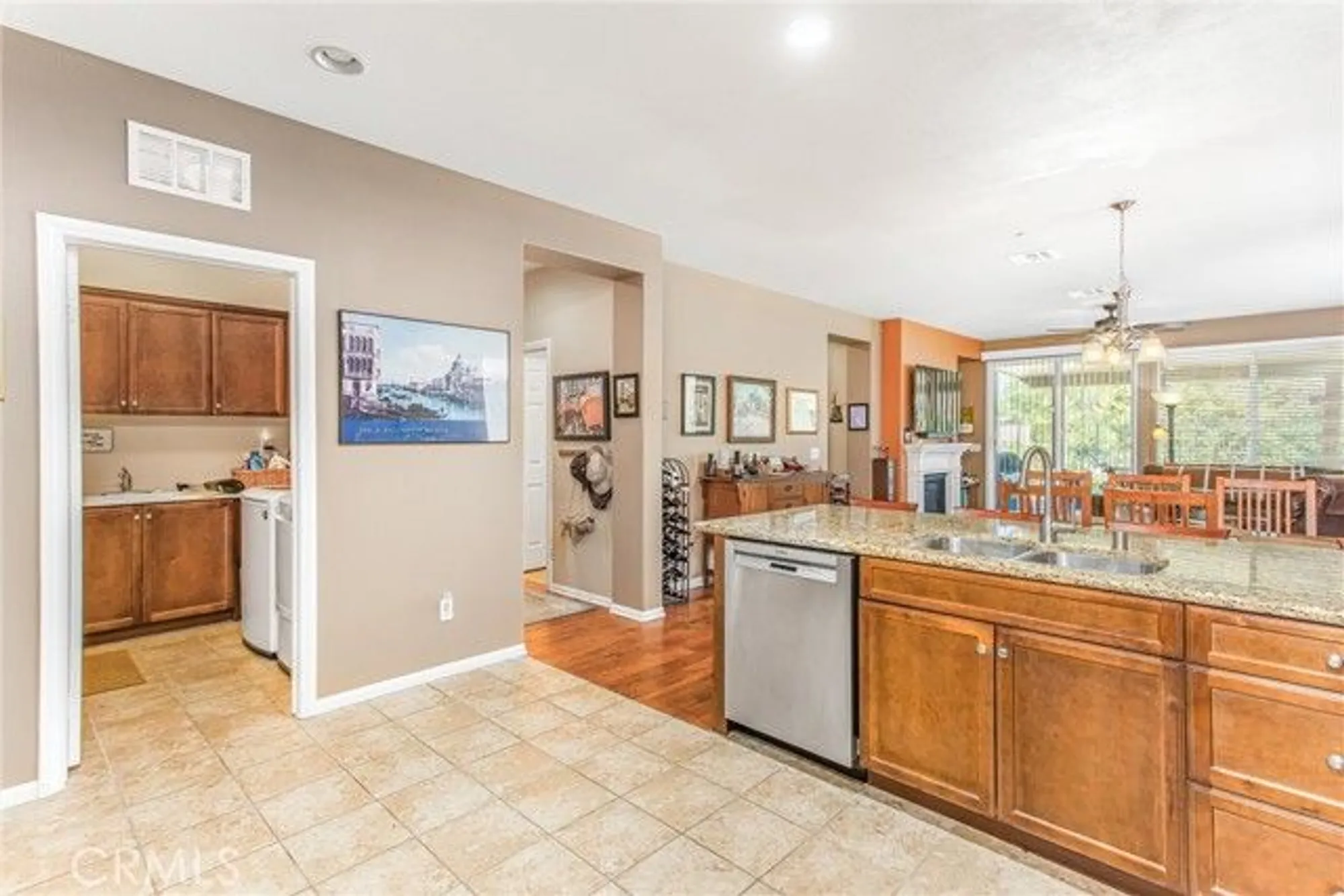 Property Slideshow image 10 of 50 | 1476 signal peak, Beaumont, CA, 92223