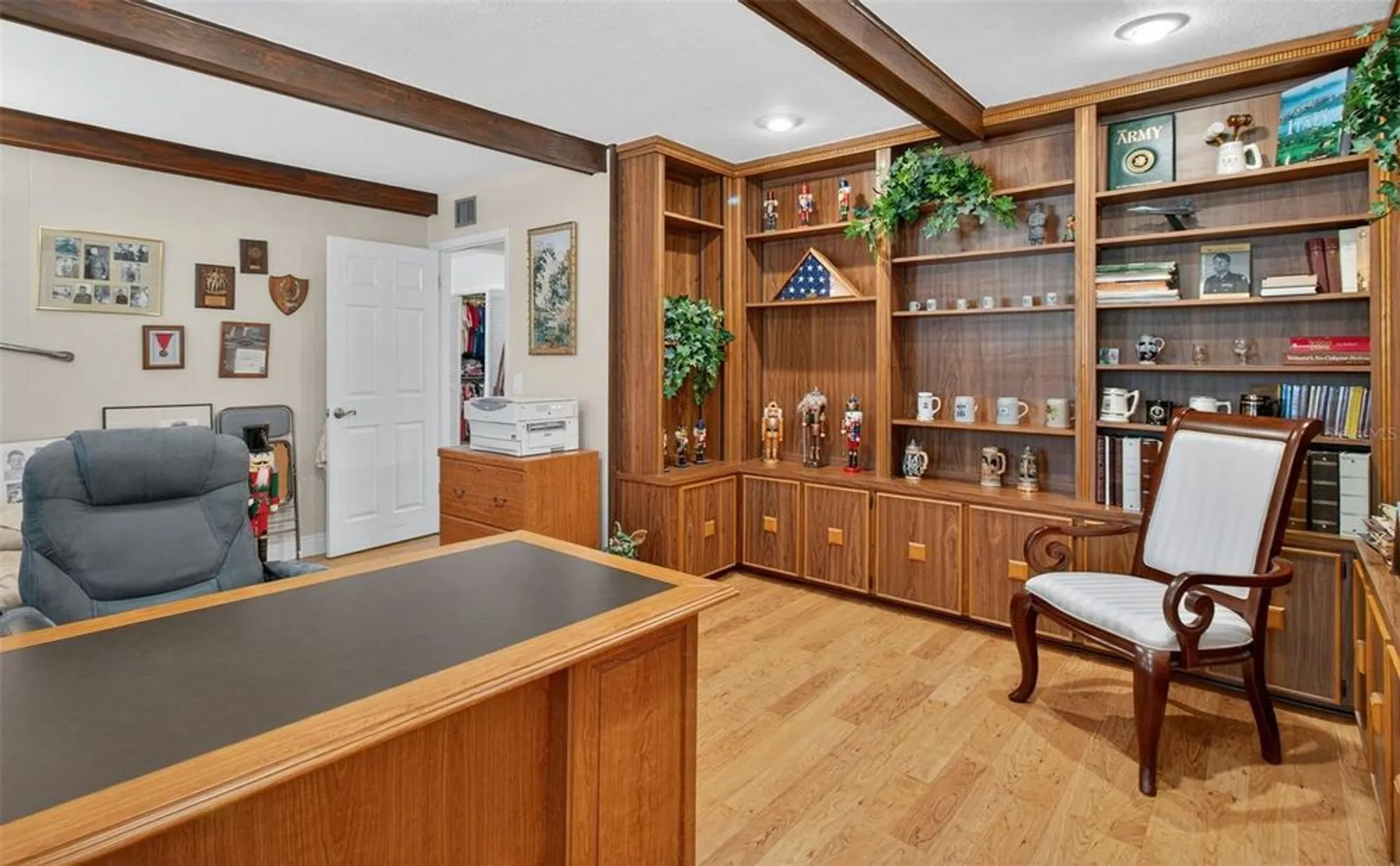 Property Slideshow image 32 of 59 | 2170 americus blvd 47, Clearwater, FL, 33763