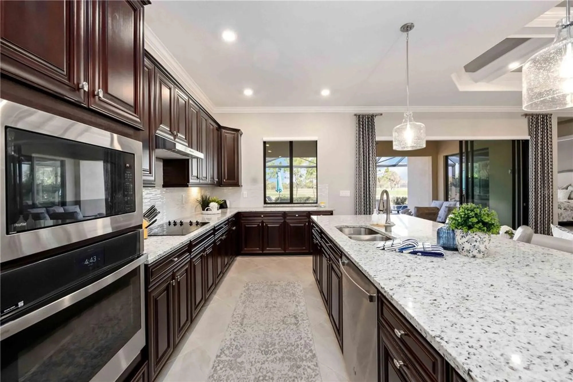 Property Slideshow image 16 of 100 | 25064 spartina dr, Venice, FL, 34293