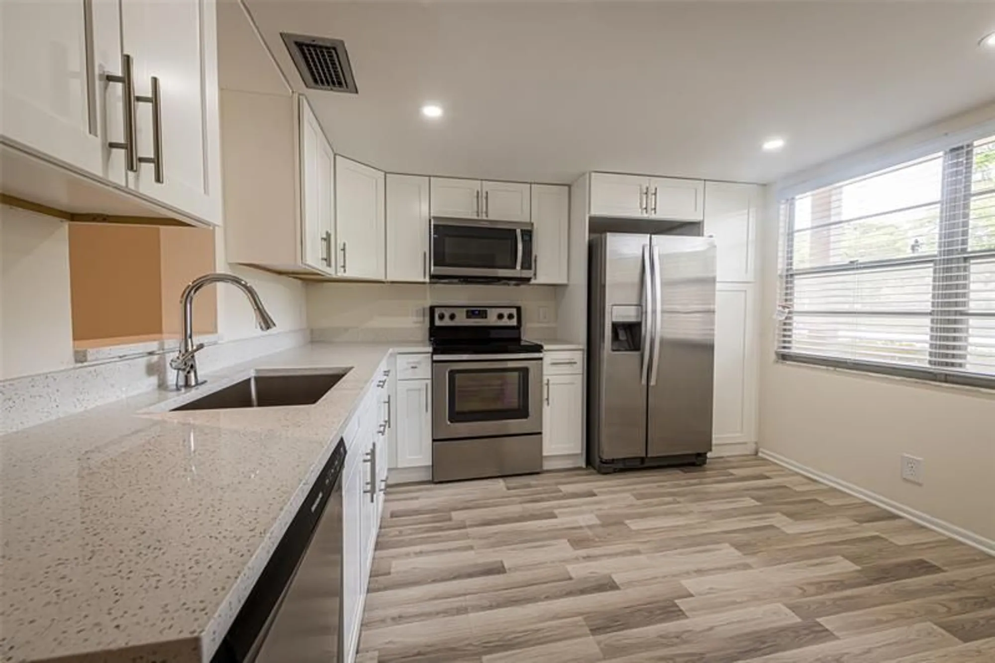 Property Slideshow image 4 of 30 | 3405 bimini ln d1, Coconut Creek, FL, 33066