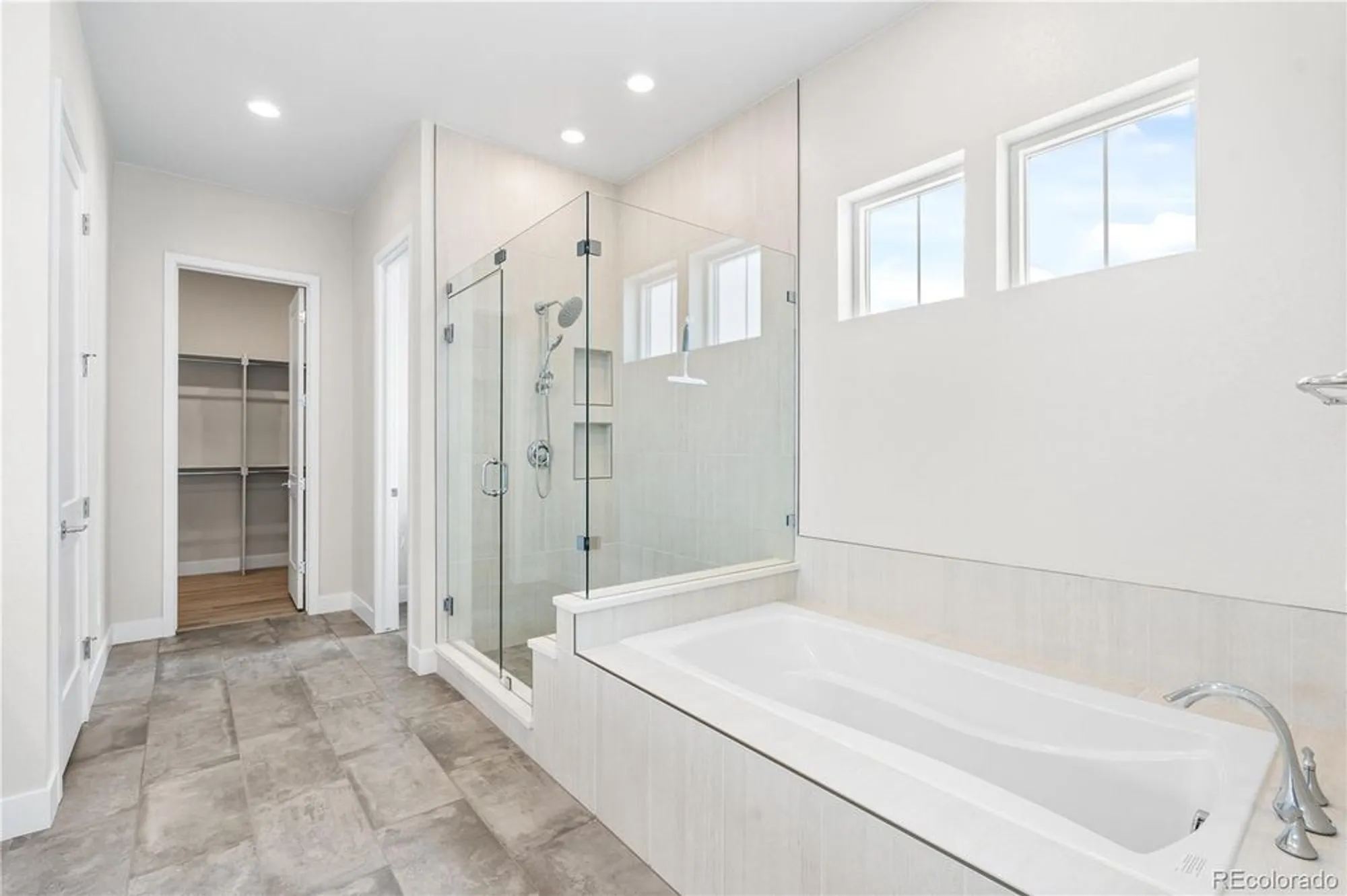 Property Slideshow image 30 of 38 | 11472 autumn moon st, Littleton, CO, 80125