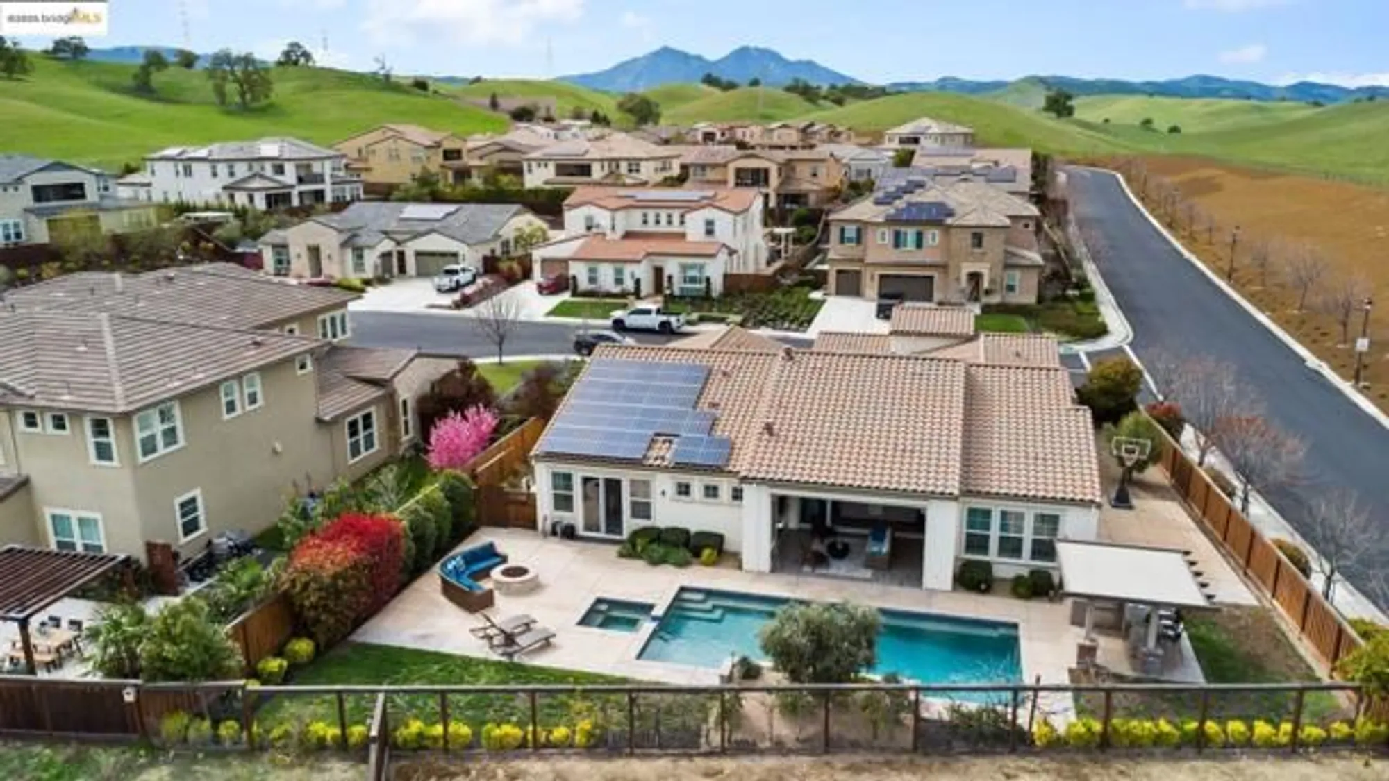 Property Slideshow image 48 of 54 | 1890 late harvest ct, Brentwood, CA, 94513