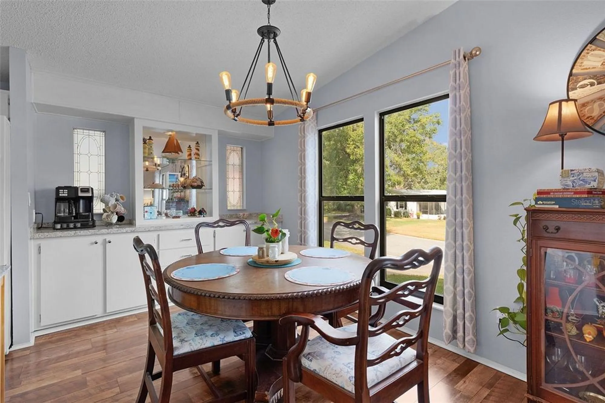 Property Slideshow image 13 of 42 | 1717 palm aire dr, Lady Lake, FL, 32159