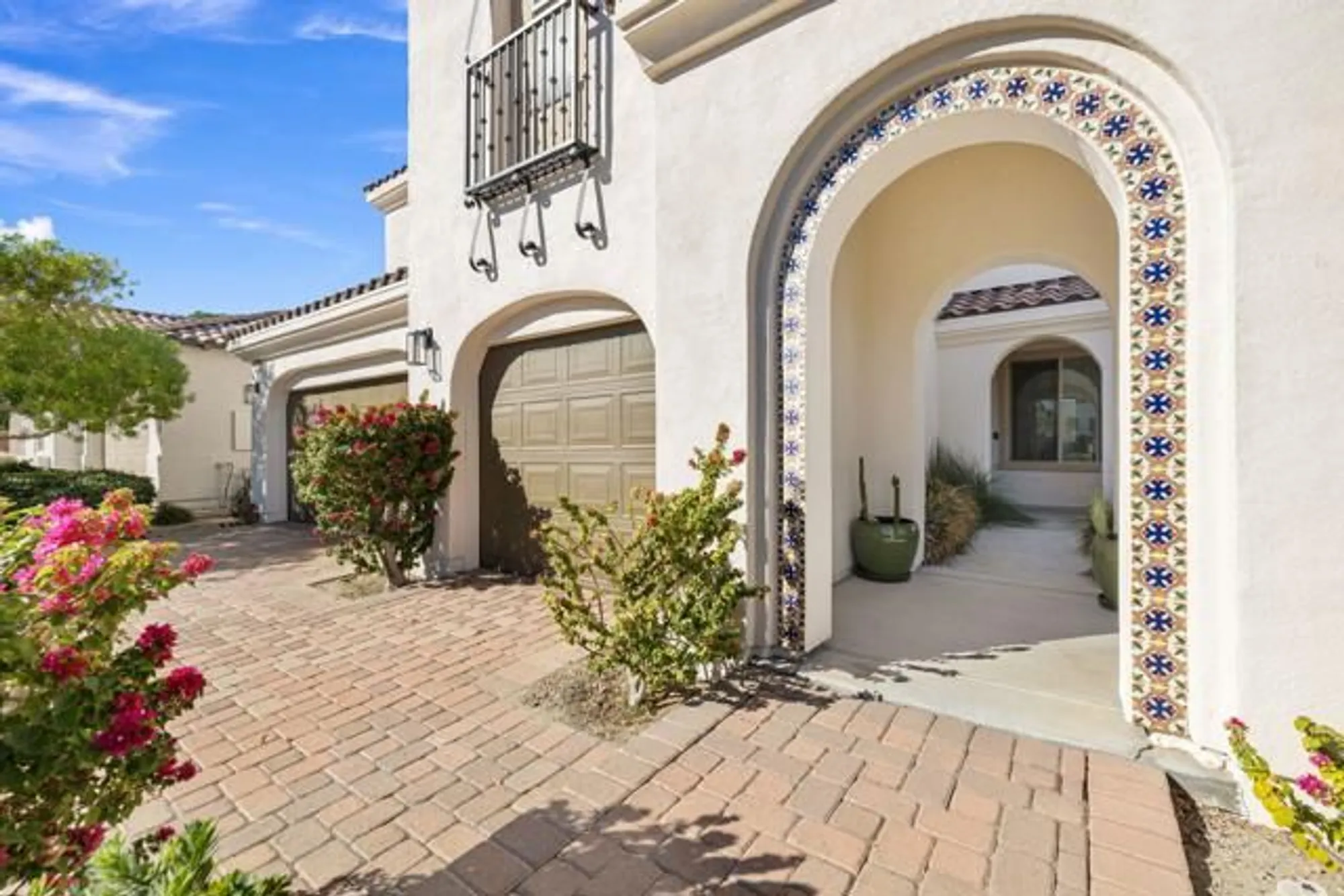 Property Slideshow image 11 of 65 | 82922 spirit mountain dr, Indio, CA, 92201