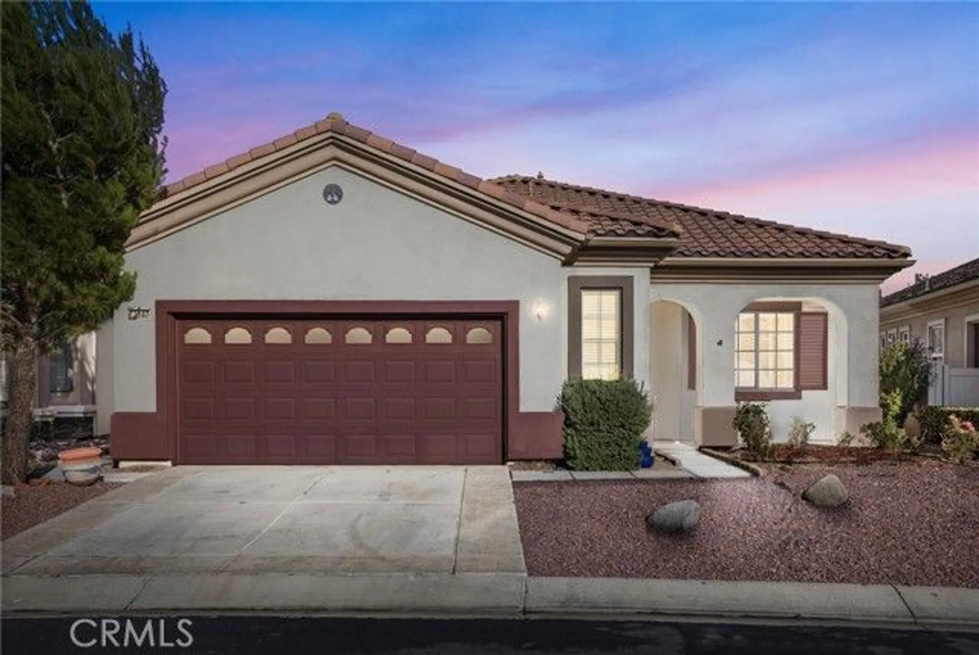 Property Slideshow image 2 of 26 | 11147 avonlea rd, Apple Valley, CA, 92308